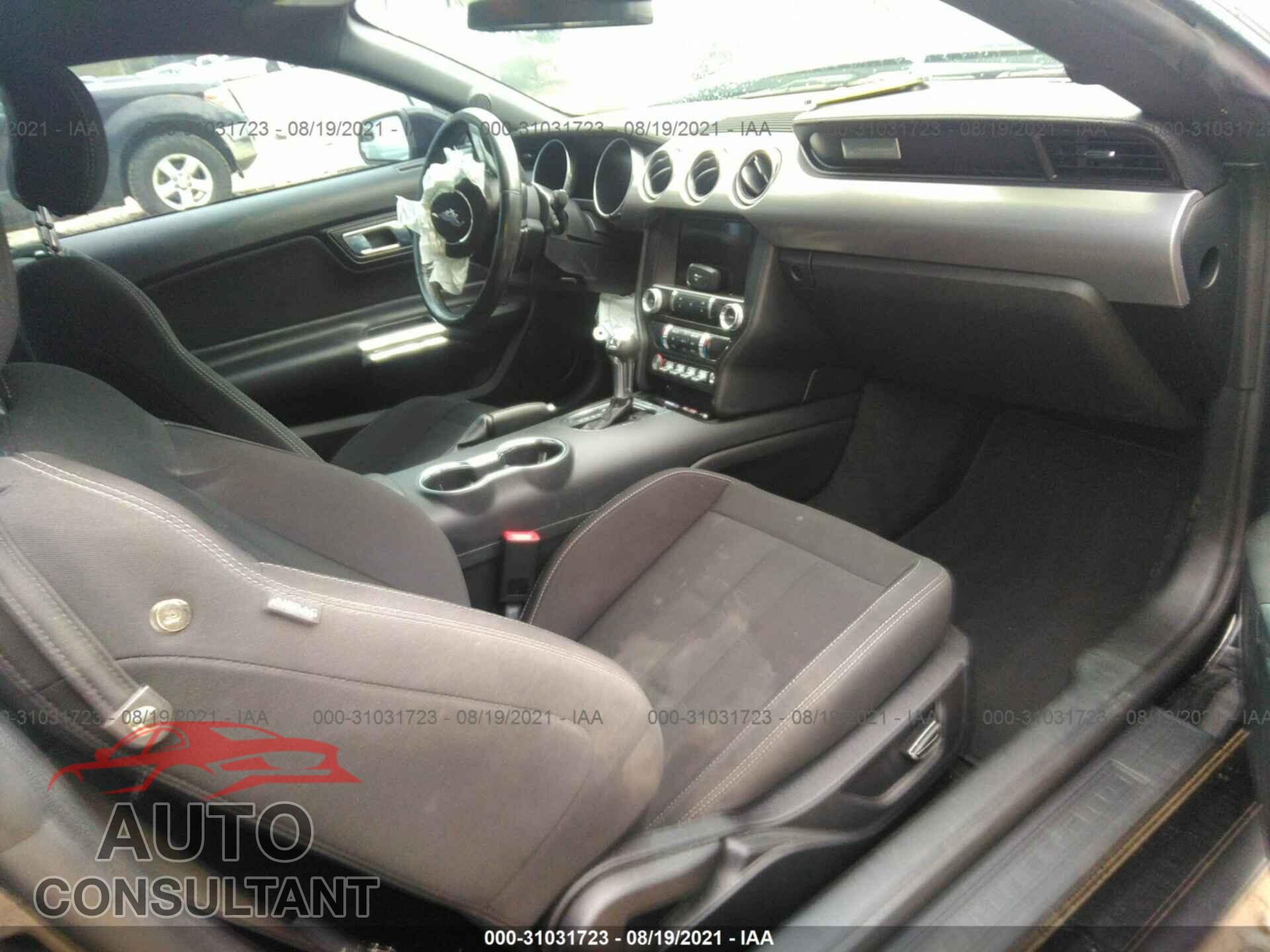 FORD MUSTANG 2018 - 1FA6P8TH9J5118631