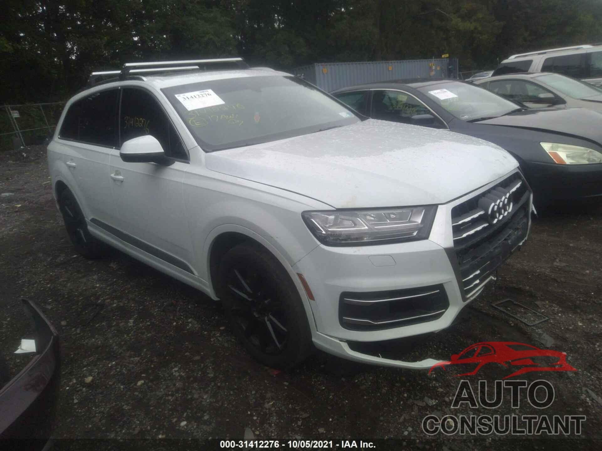 AUDI Q7 2017 - WA1LHAF73HD038059