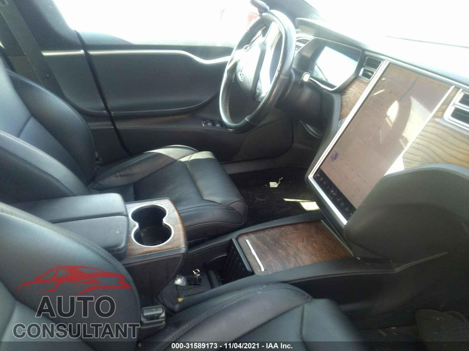 TESLA MODEL S 2017 - 5YJSA1E27HF218732