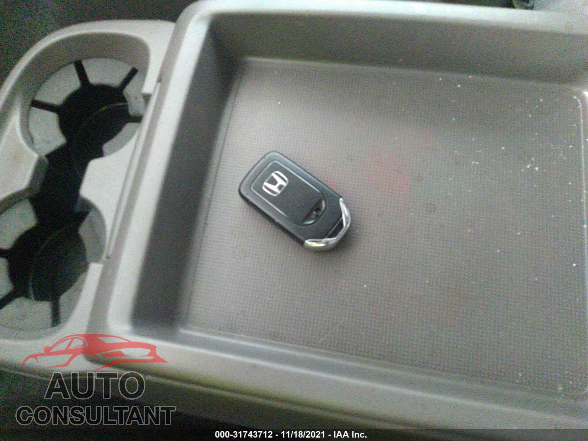 HONDA ODYSSEY 2016 - 5FNRL5H60GB016389