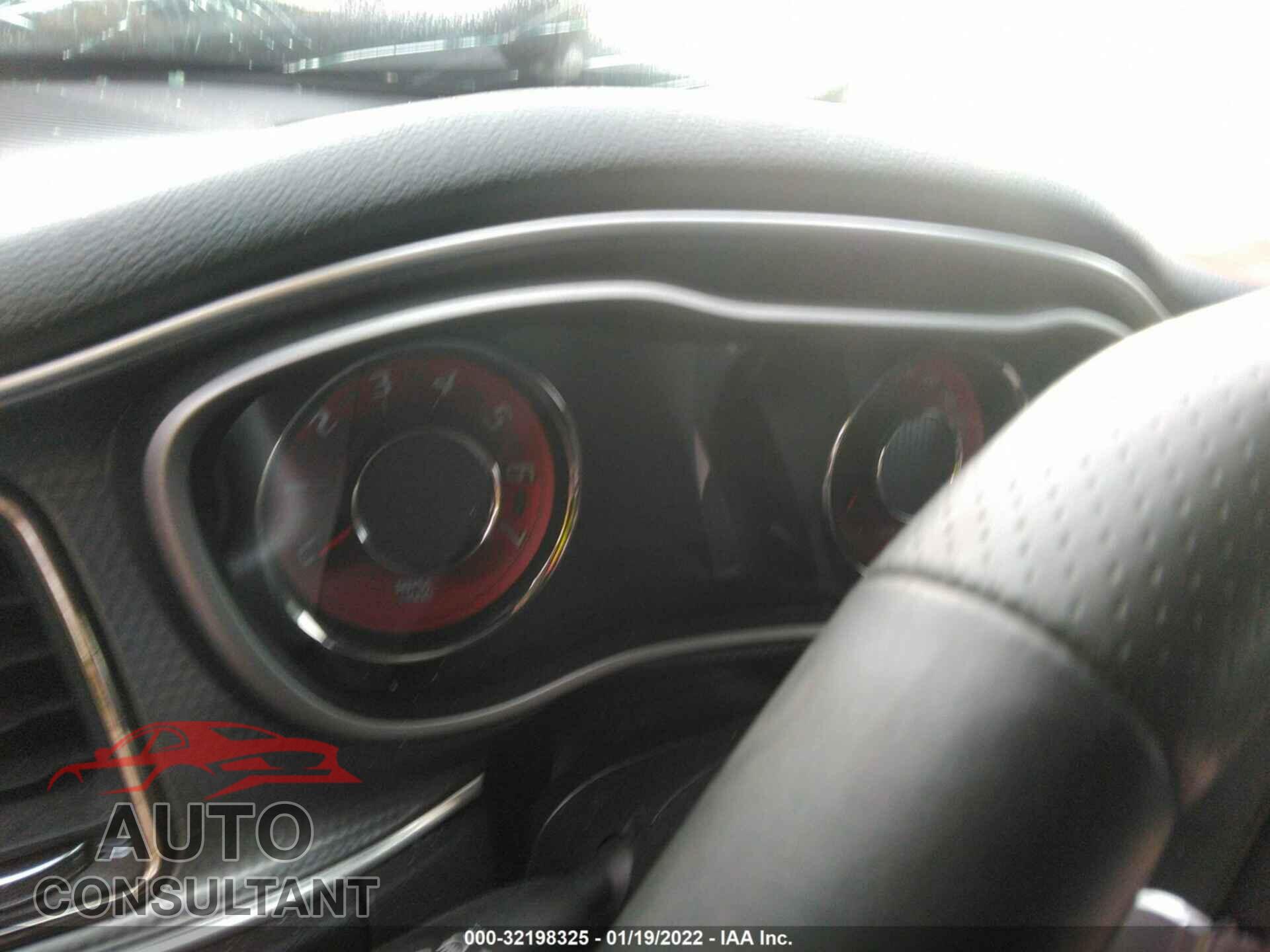 DODGE CHALLENGER 2017 - 2C3CDZC95HH508539