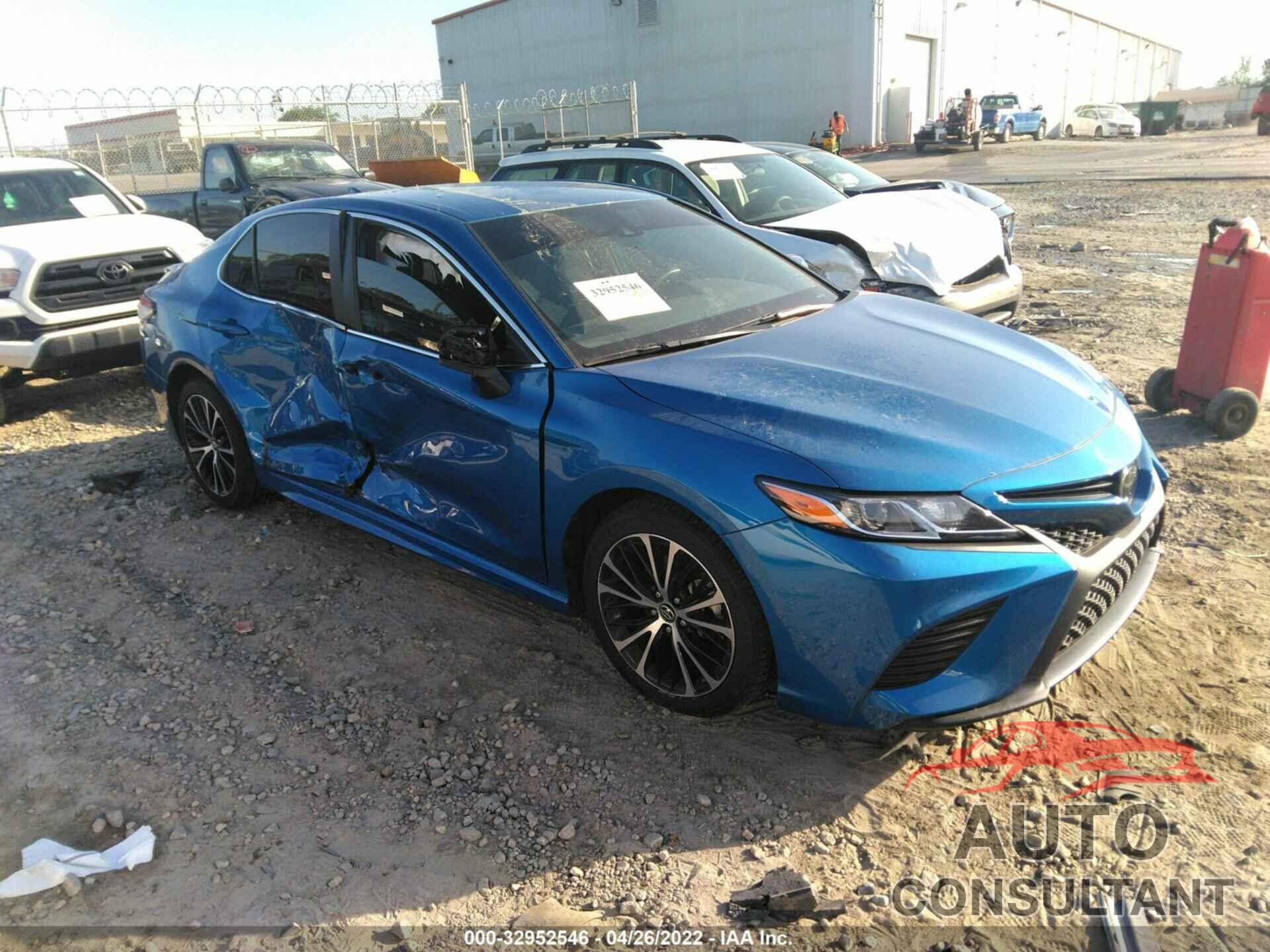 TOYOTA CAMRY 2019 - 4T1B11HKXKU240293