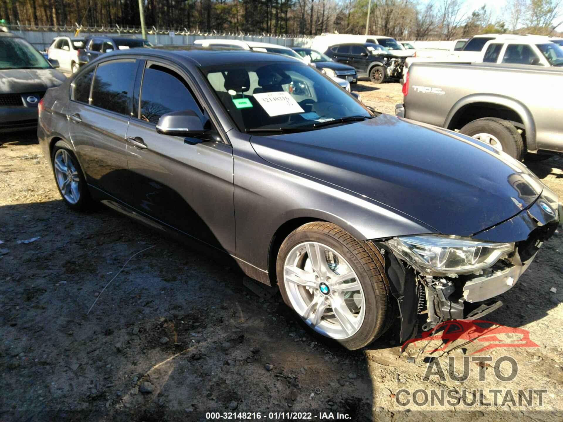 BMW 3 SERIES 2018 - WBA8B3G59JNV01213