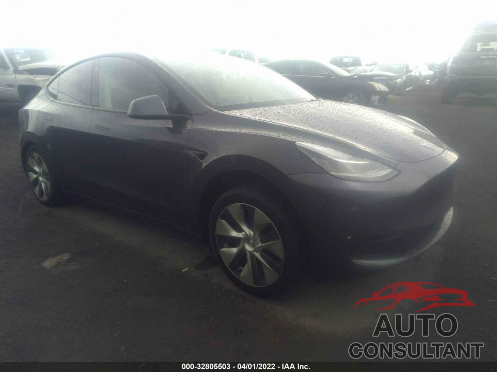 TESLA MODEL Y 2021 - 5YJYGDEE3MF260166