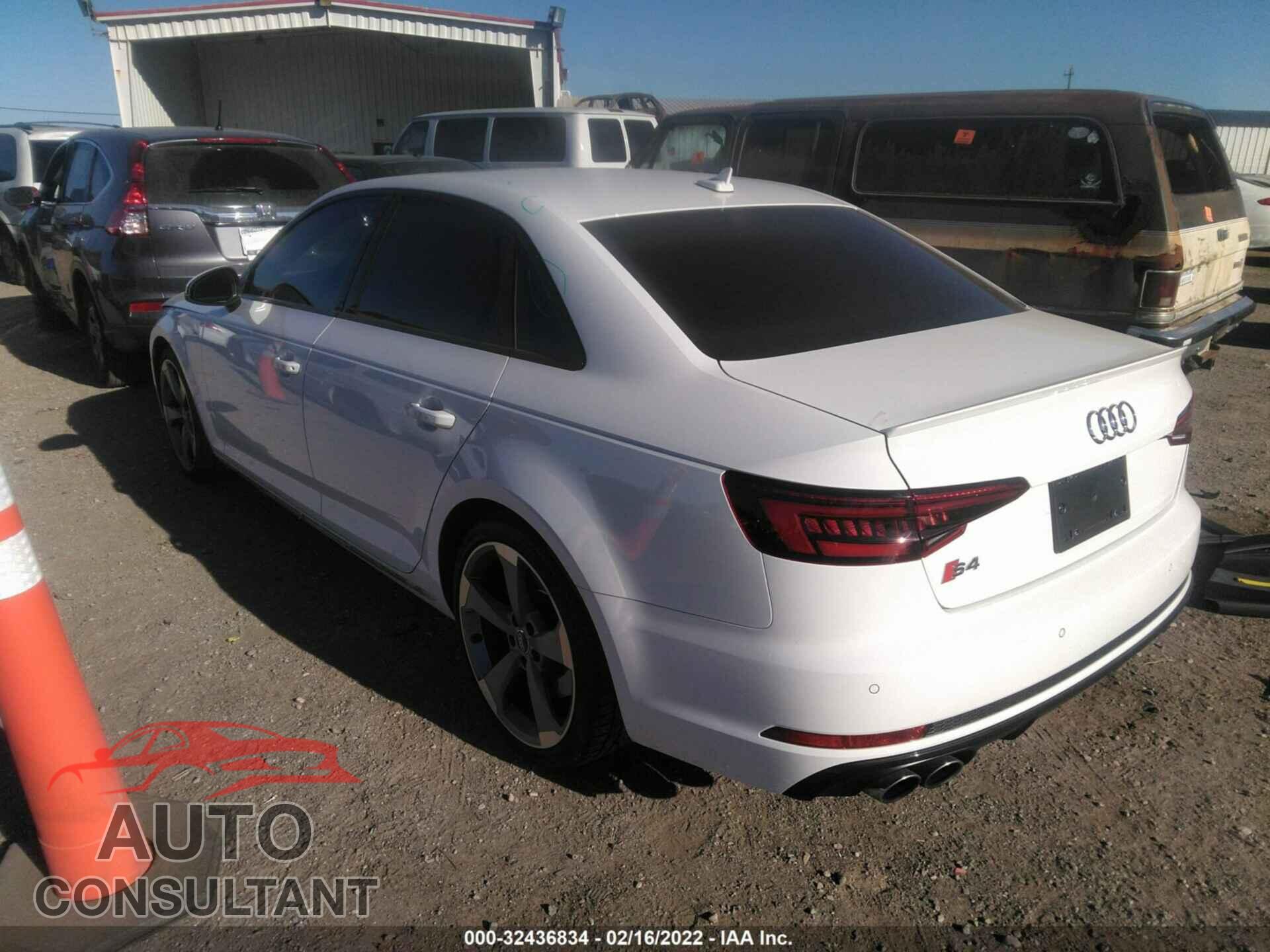 AUDI S4 2018 - WAUB4AF43JA200036