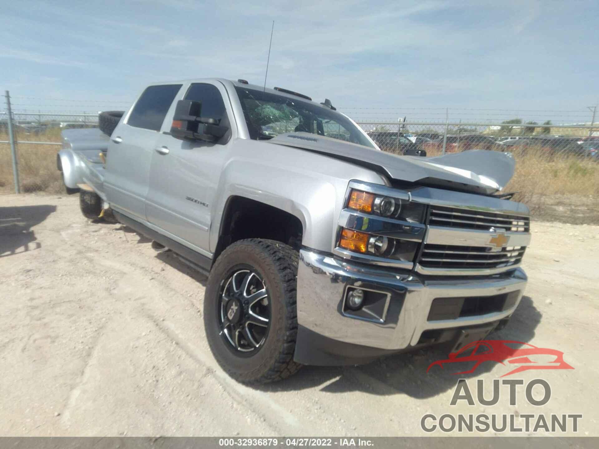 CHEVROLET SILVERADO 3500HD 2016 - 1GC4KZC81GF251621