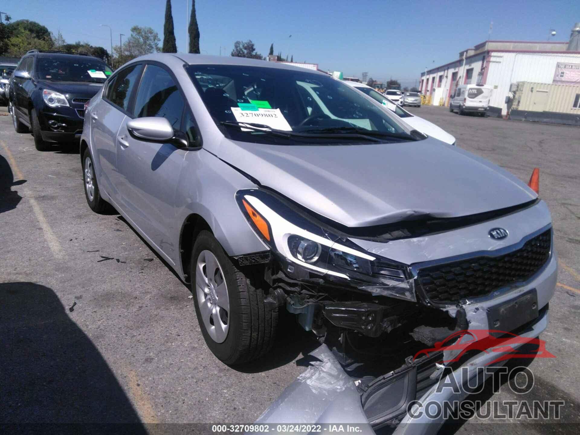 KIA FORTE 2017 - 3KPFK4A71HE125647