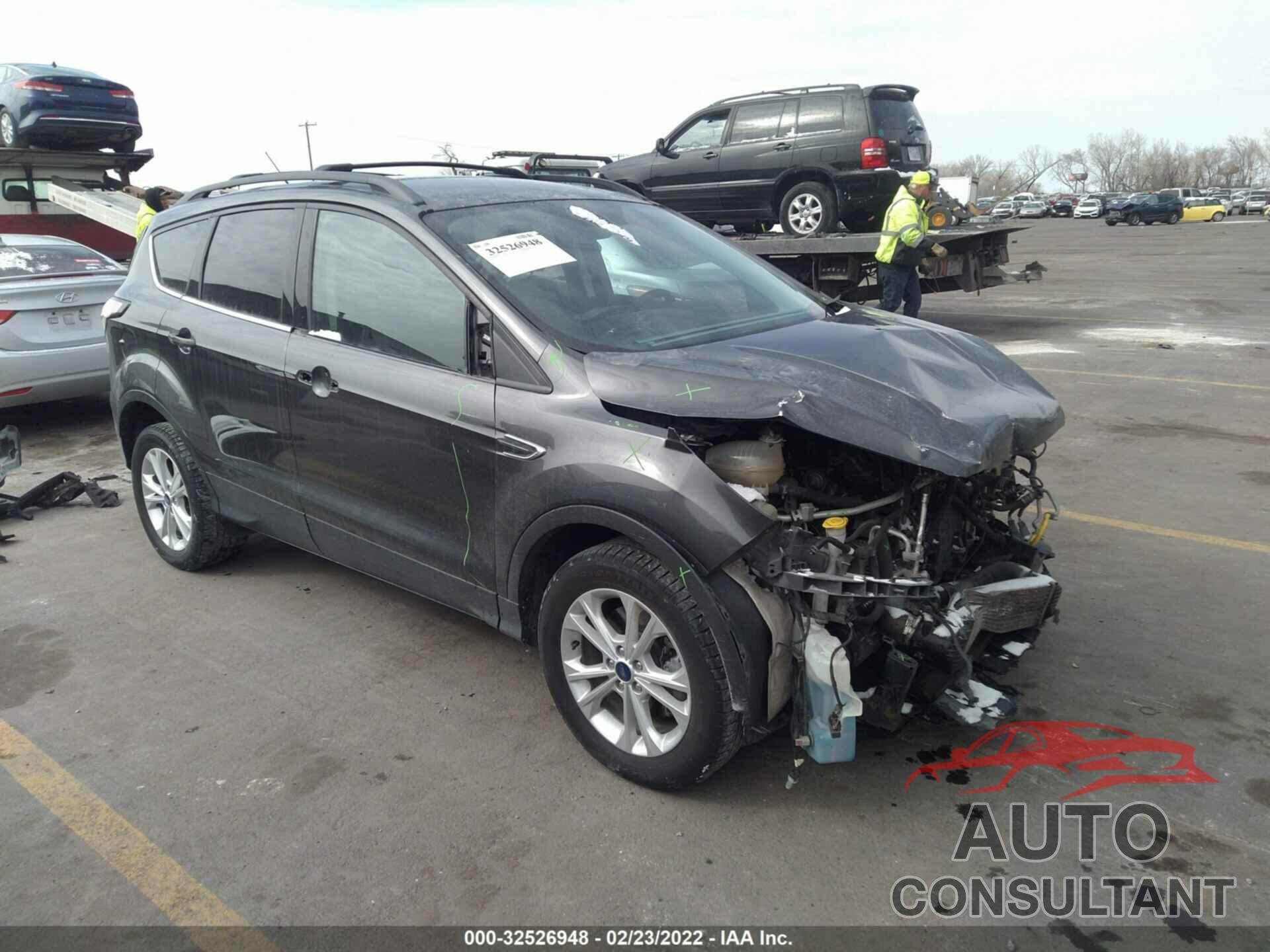 FORD ESCAPE 2017 - 1FMCU9G9XHUE47607
