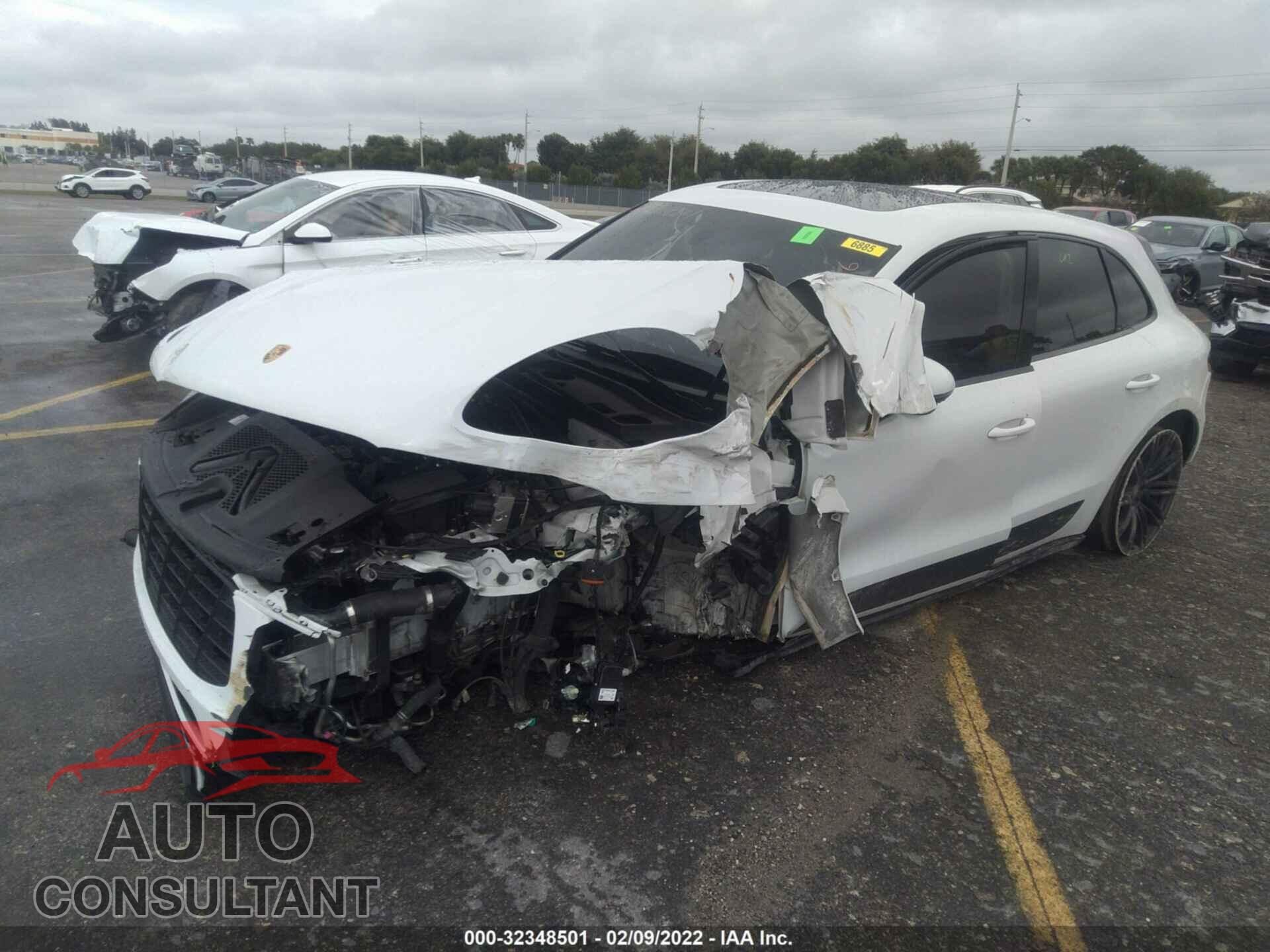 PORSCHE MACAN 2016 - WP1AB2A57GLB45516