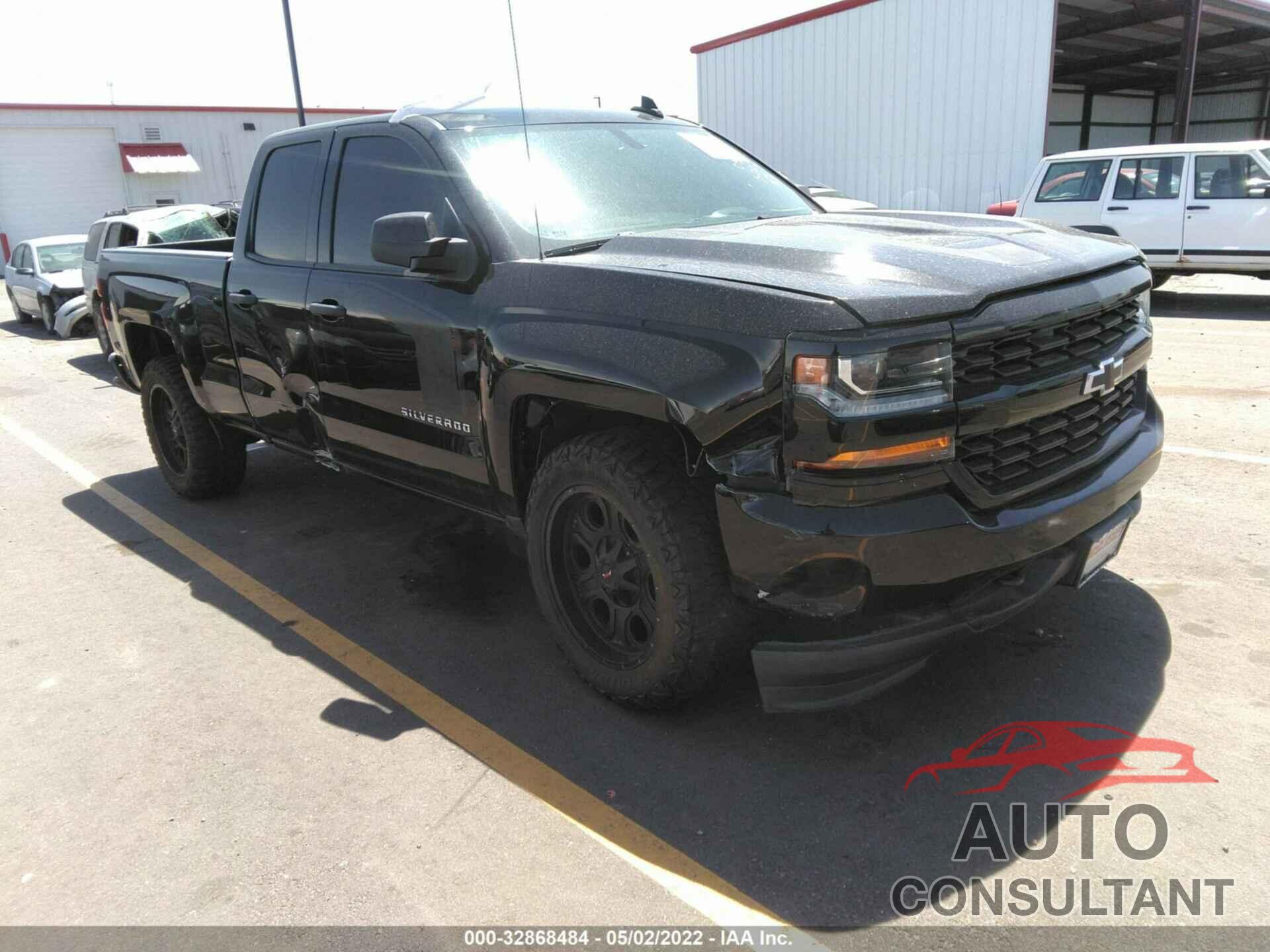 CHEVROLET SILVERADO 1500 2017 - 1GCRCPEC6HZ196429