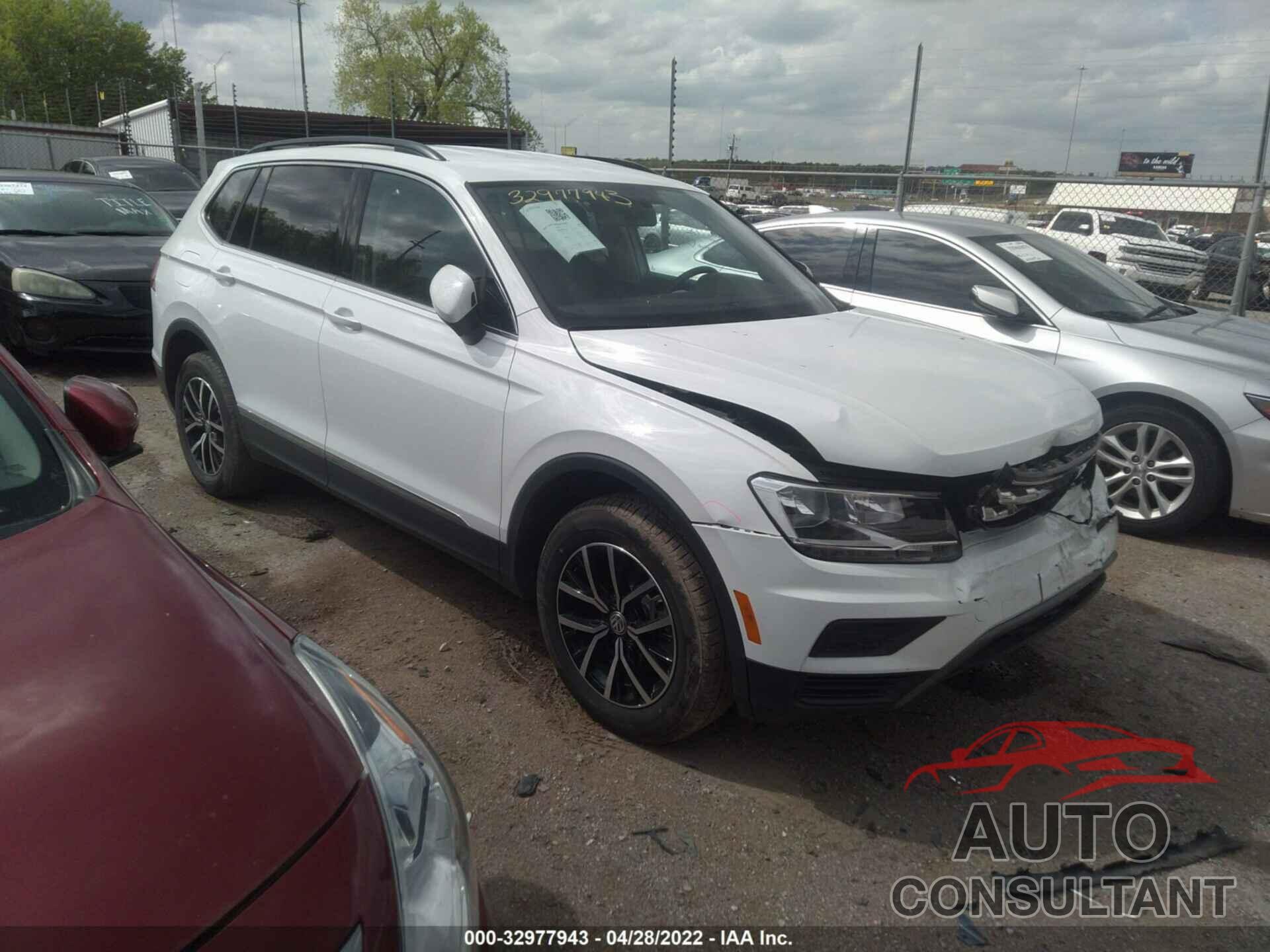 VOLKSWAGEN TIGUAN 2021 - 3VV3B7AX0MM065723