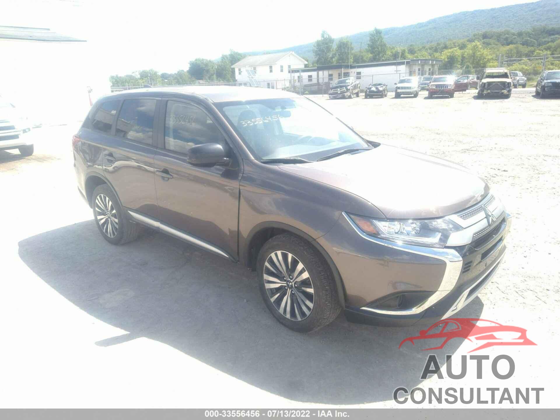 MITSUBISHI OUTLANDER 2020 - JA4AZ3A31LZ039808
