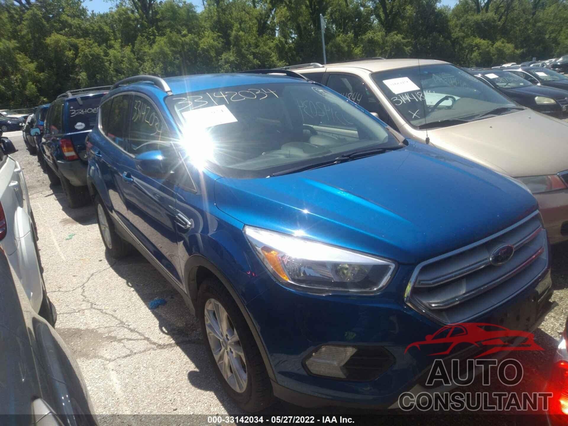 FORD ESCAPE 2018 - 1FMCU0GD3JUB46716