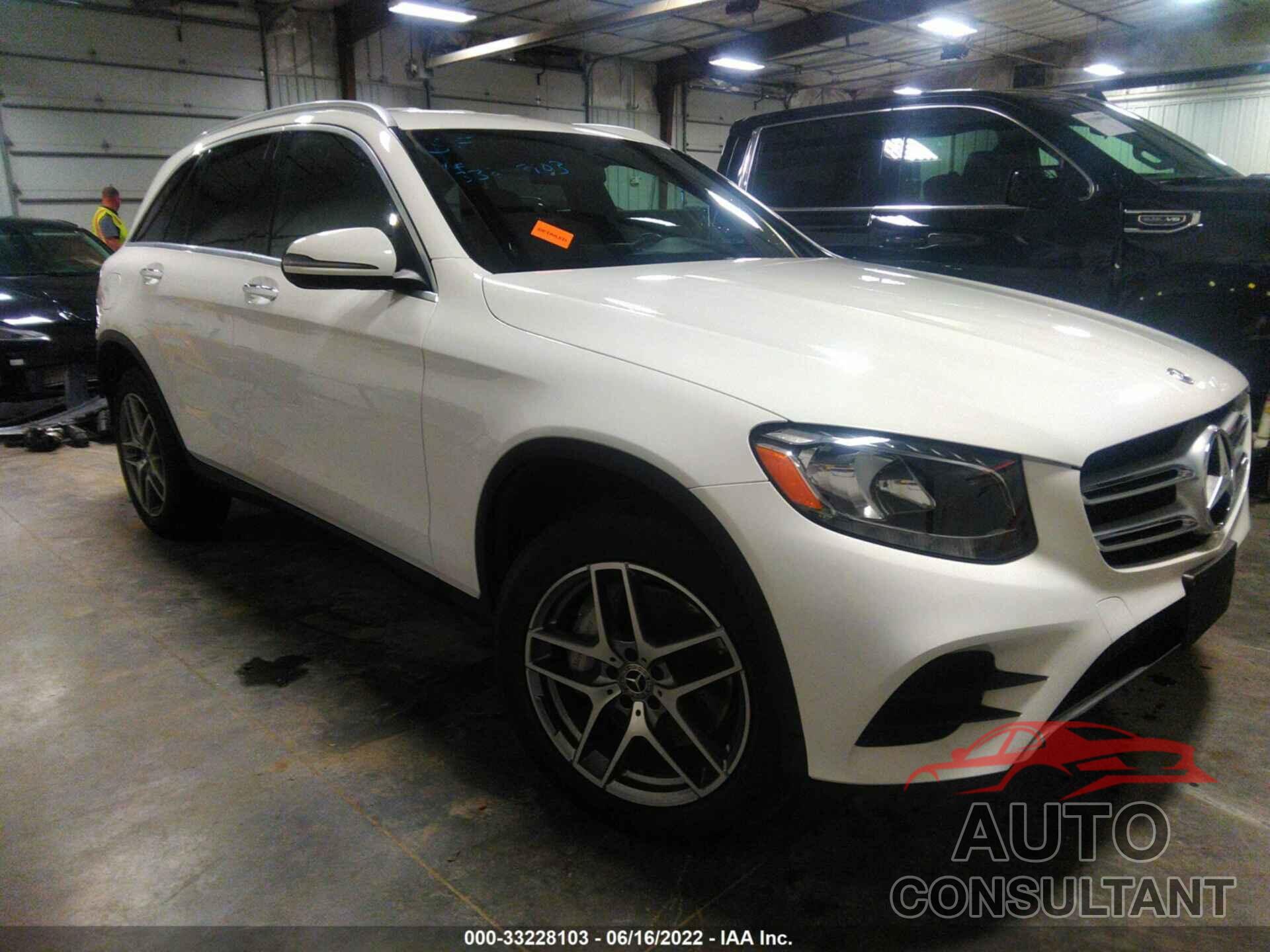 MERCEDES-BENZ GLC 2019 - WDC0G4KB2KV126927