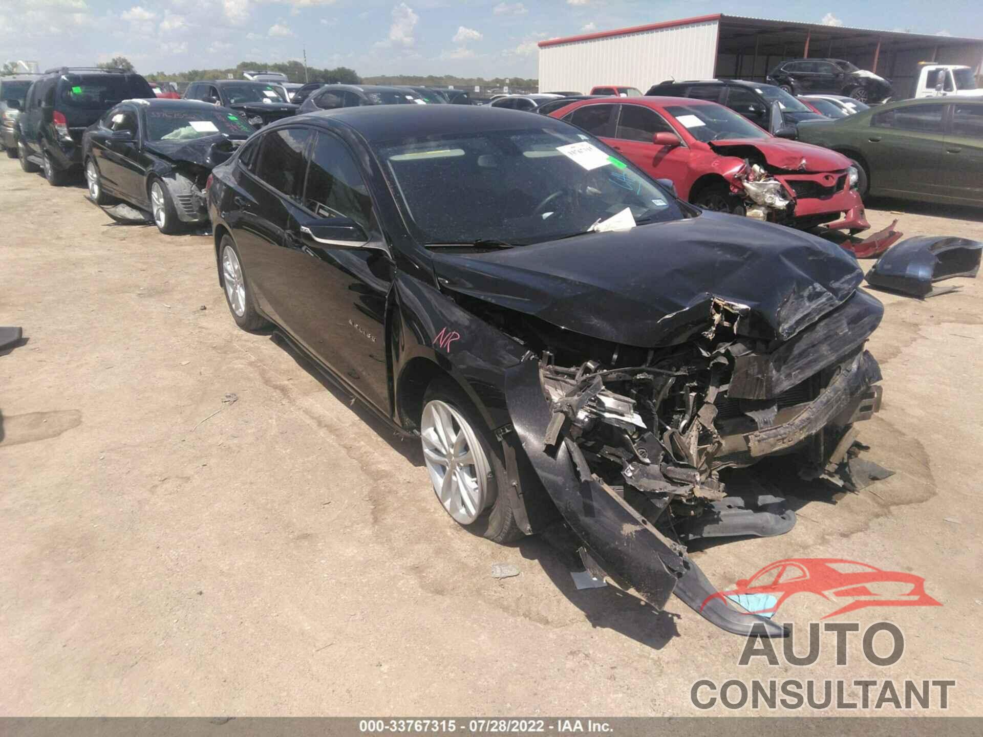 CHEVROLET MALIBU 2018 - 1G1ZD5ST6JF104208