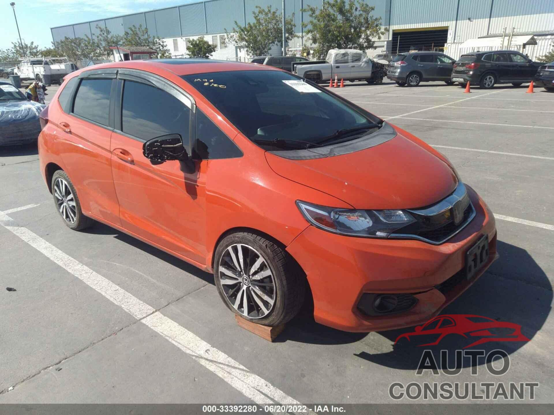 HONDA FIT 2018 - 3HGGK5H84JM705111