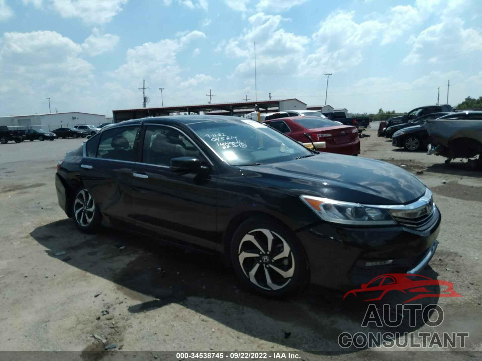 HONDA ACCORD SEDAN 2017 - 1HGCR2F83HA045274