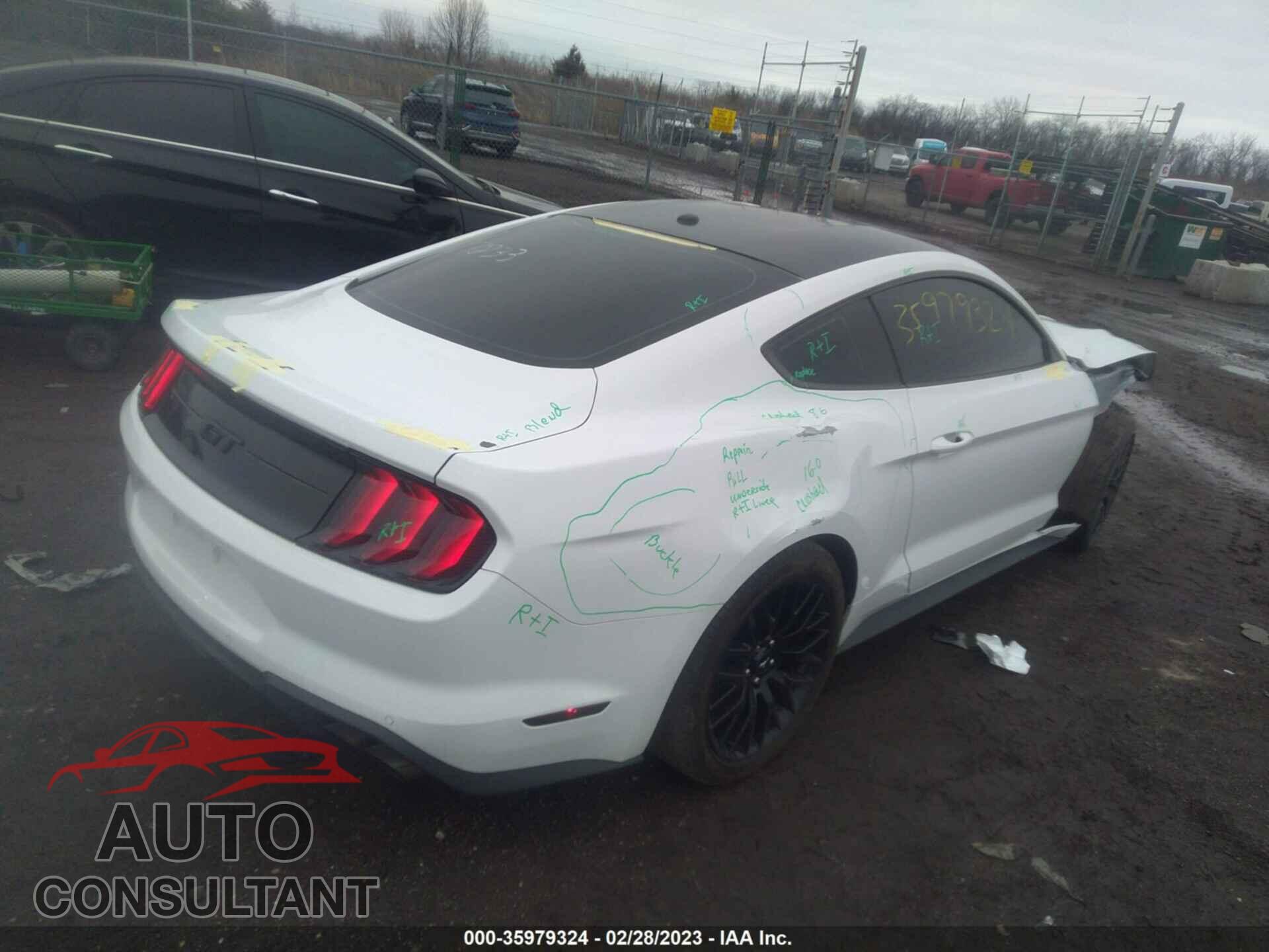 FORD MUSTANG 2019 - 1FA6P8CF5K5117833