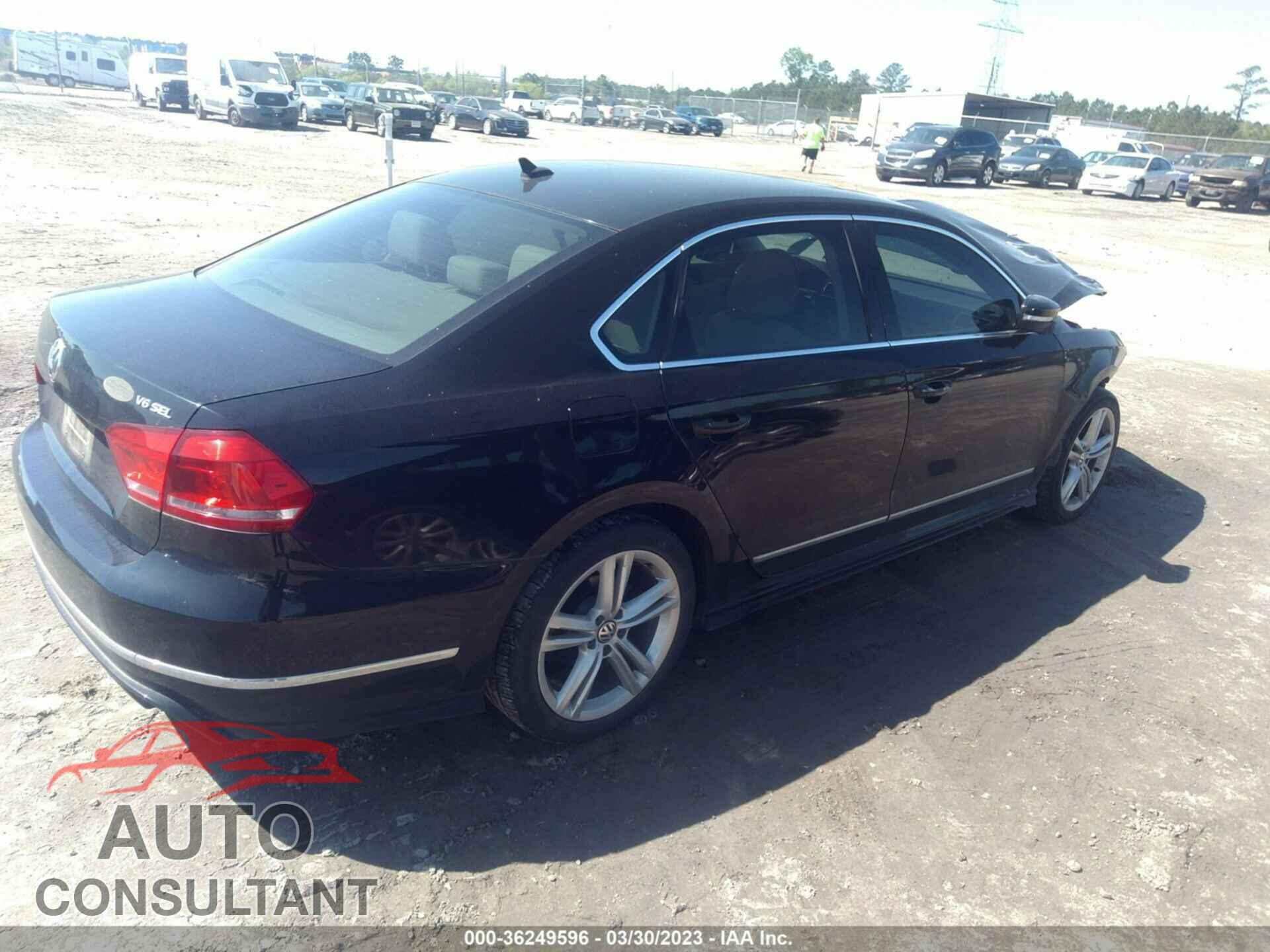 VOLKSWAGEN PASSAT 2015 - 1VWCM7A31FC025593