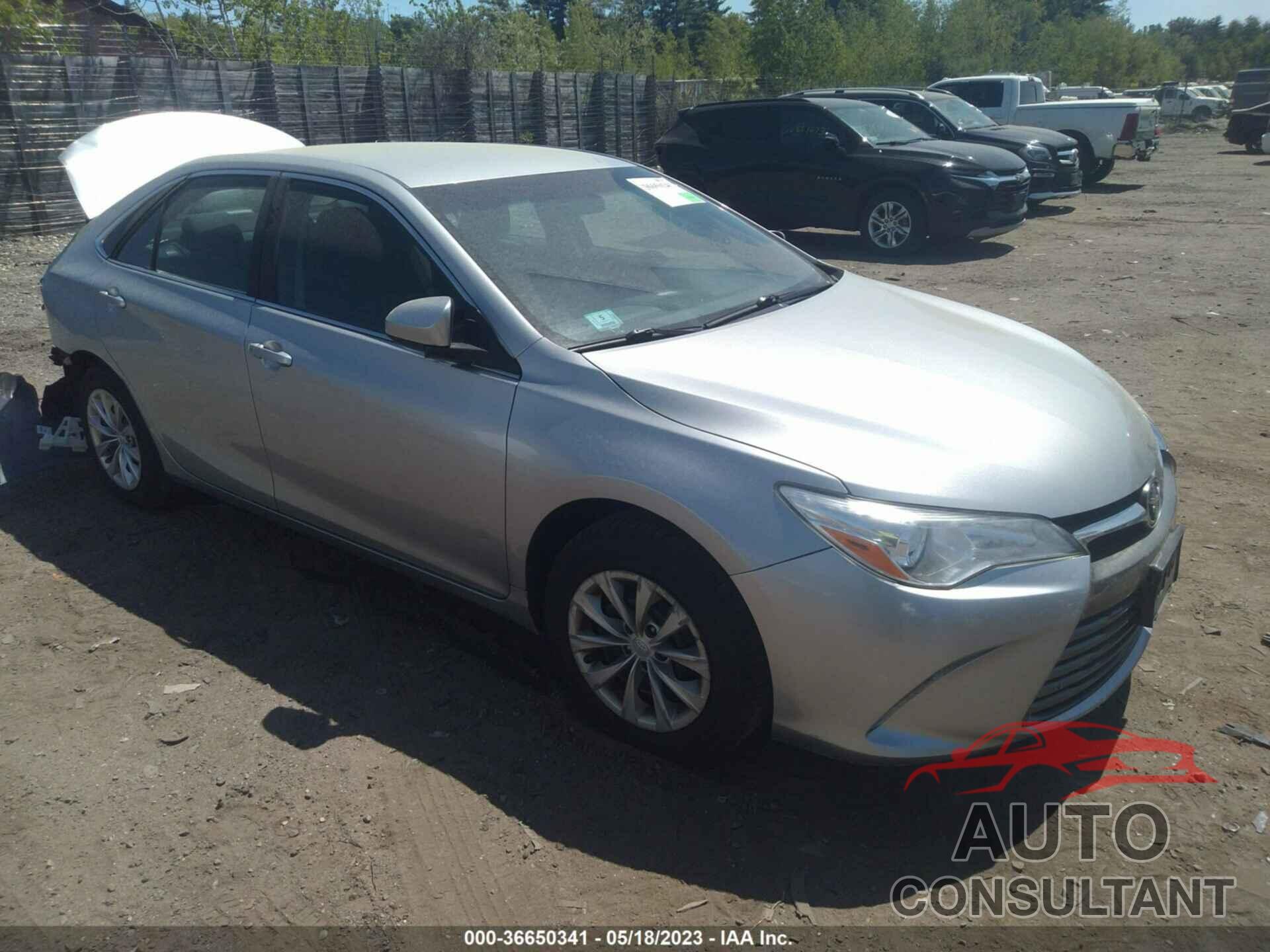 TOYOTA CAMRY 2016 - 4T4BF1FK3GR576210