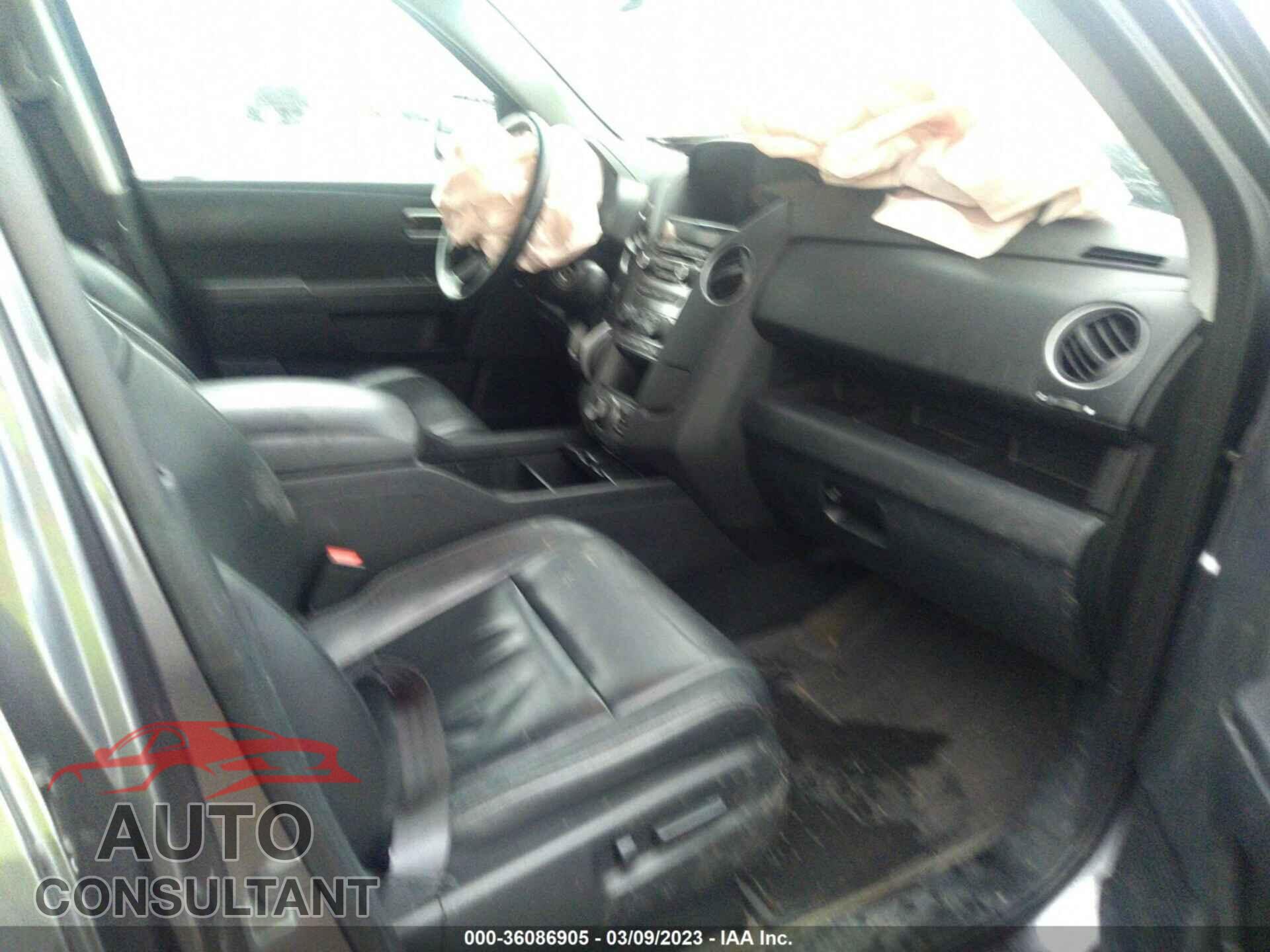HONDA PILOT 2015 - 5FNYF4H75FB069089