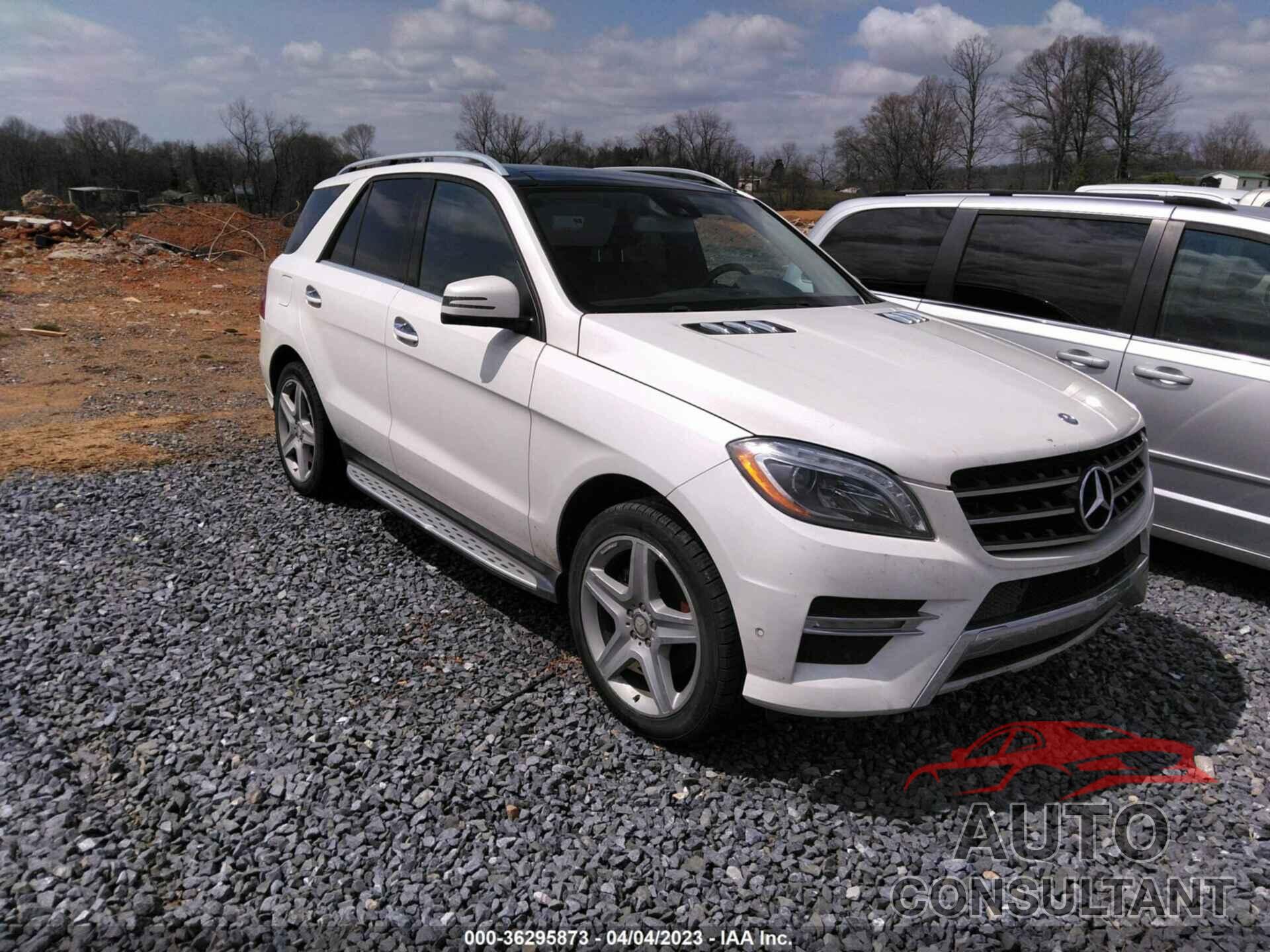 MERCEDES-BENZ M-CLASS 2015 - 4JGDA5GB3FA569412