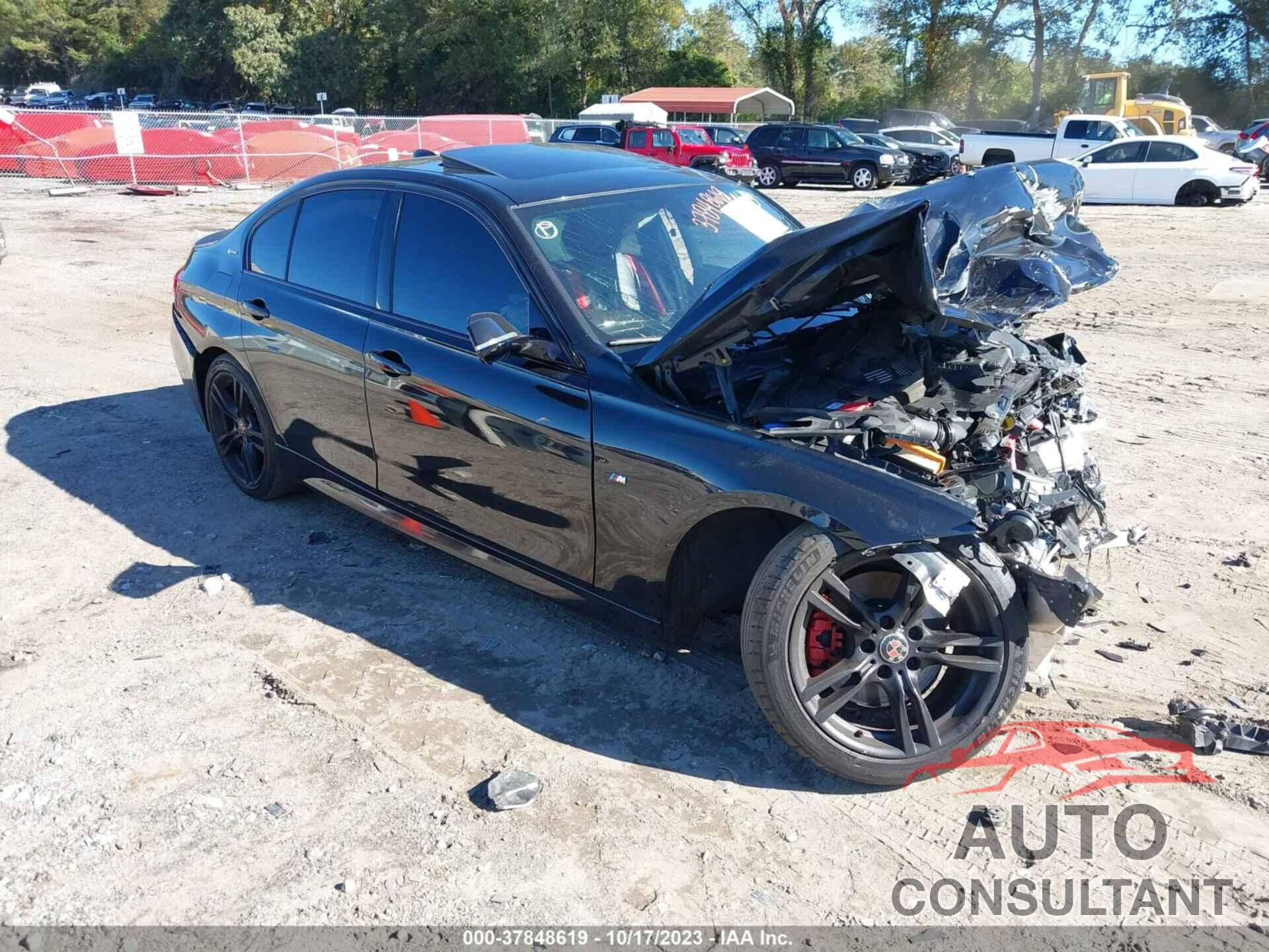 BMW 330E 2017 - WBA8E1C5XHK479963