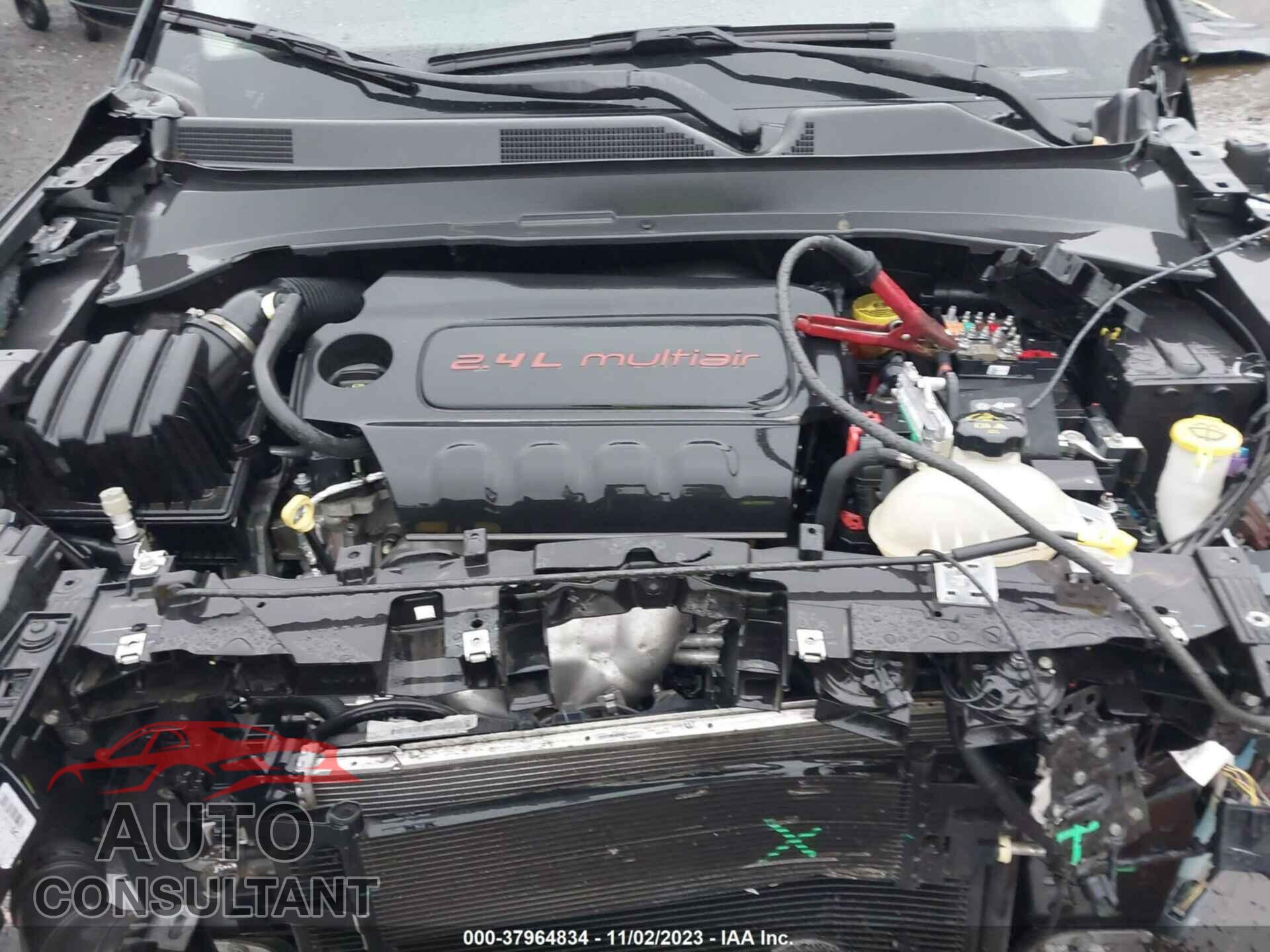 JEEP COMPASS 2018 - 3C4NJDBB7JT304522