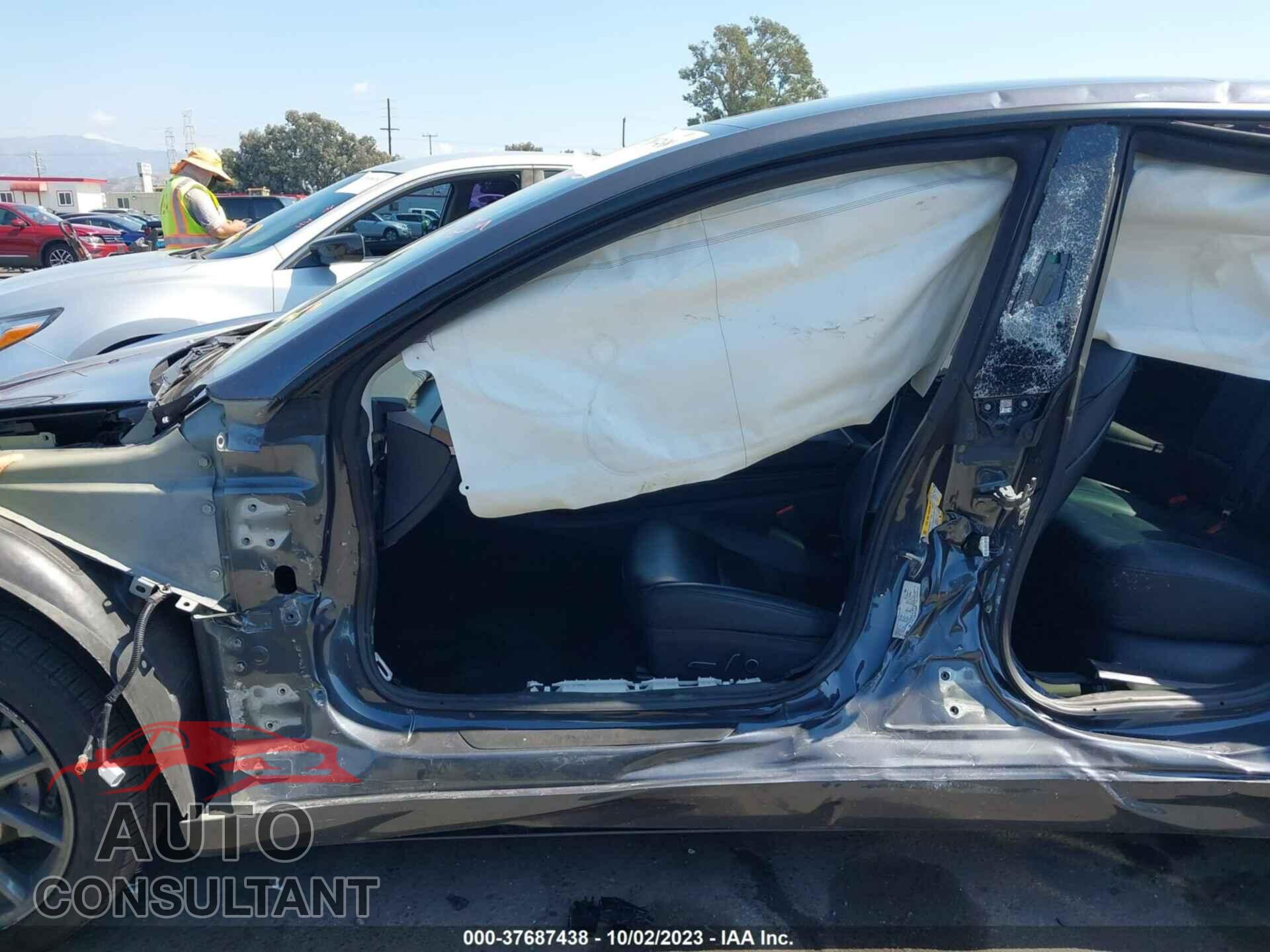 TESLA MODEL 3 2022 - 5YJ3E1EBXNF349089