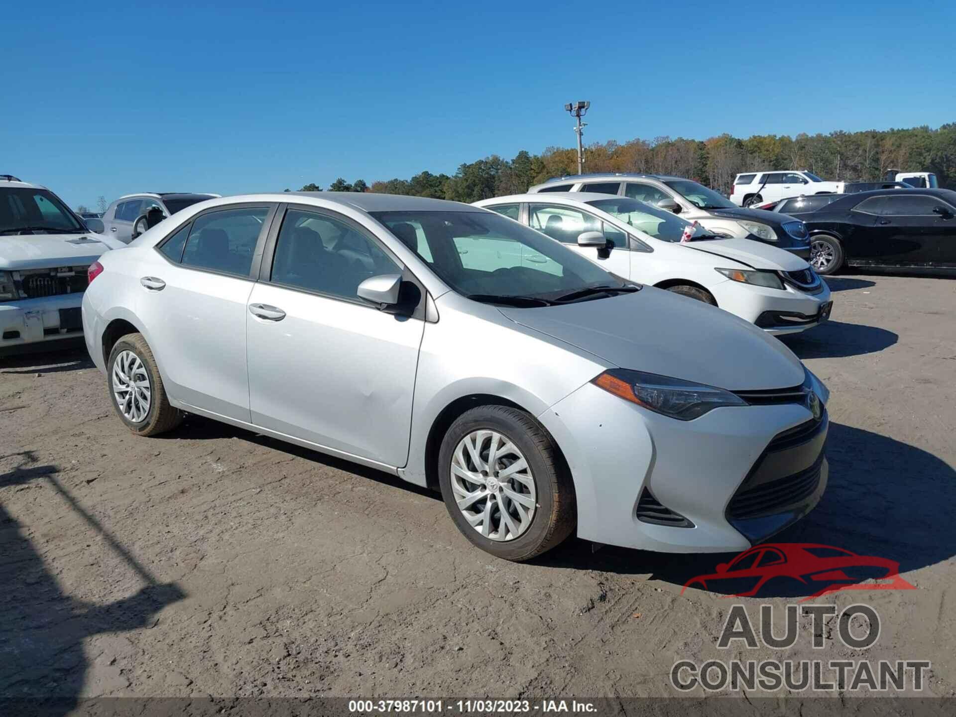 TOYOTA COROLLA 2019 - 2T1BURHE2KC166871