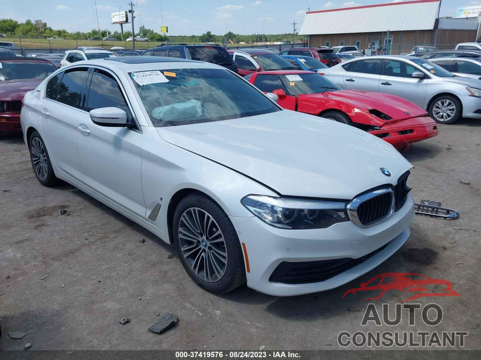 BMW 530E 2019 - WBAJA9C51KB389412