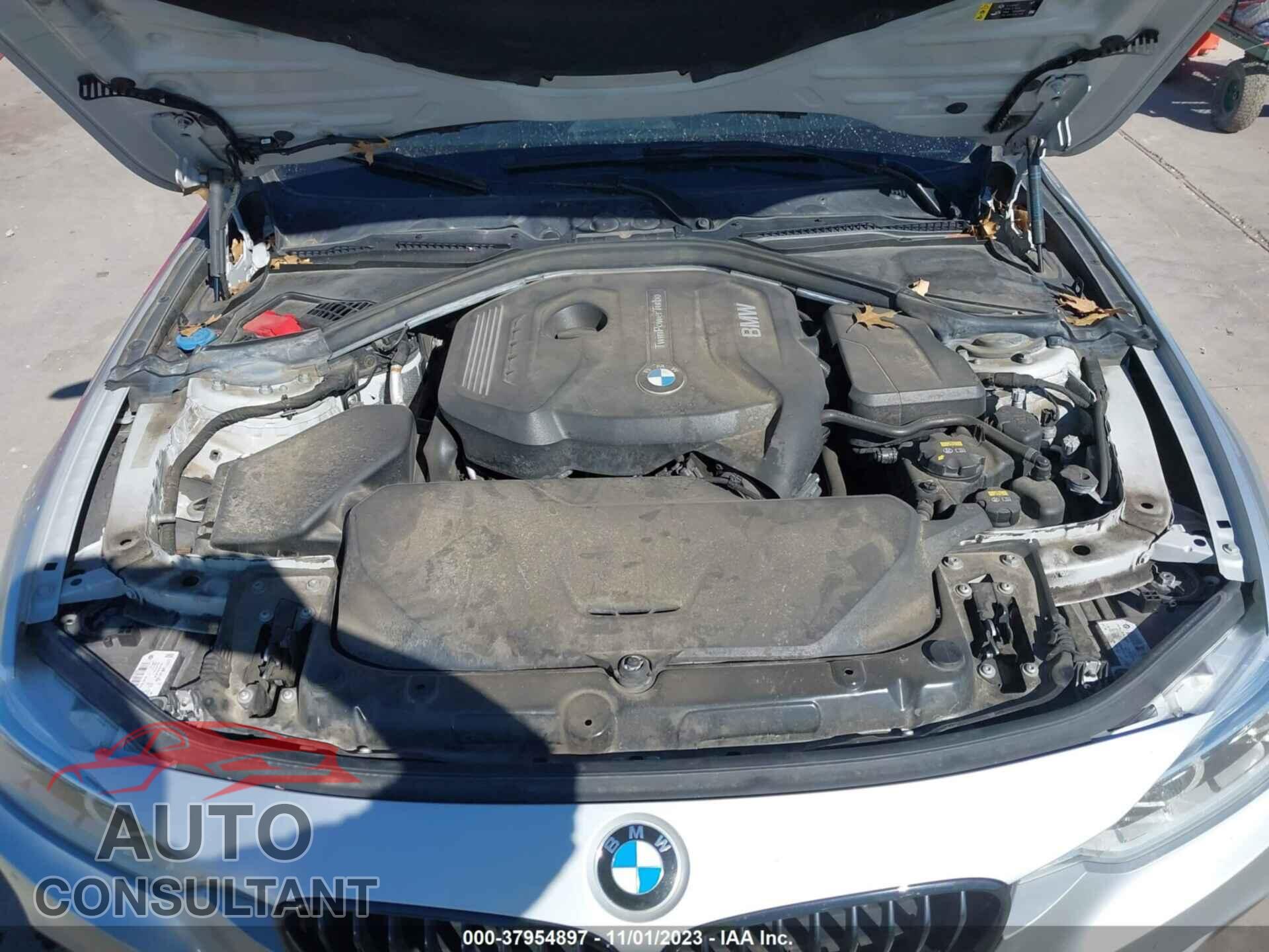 BMW 330I 2018 - WBA8B9C53JEE82640