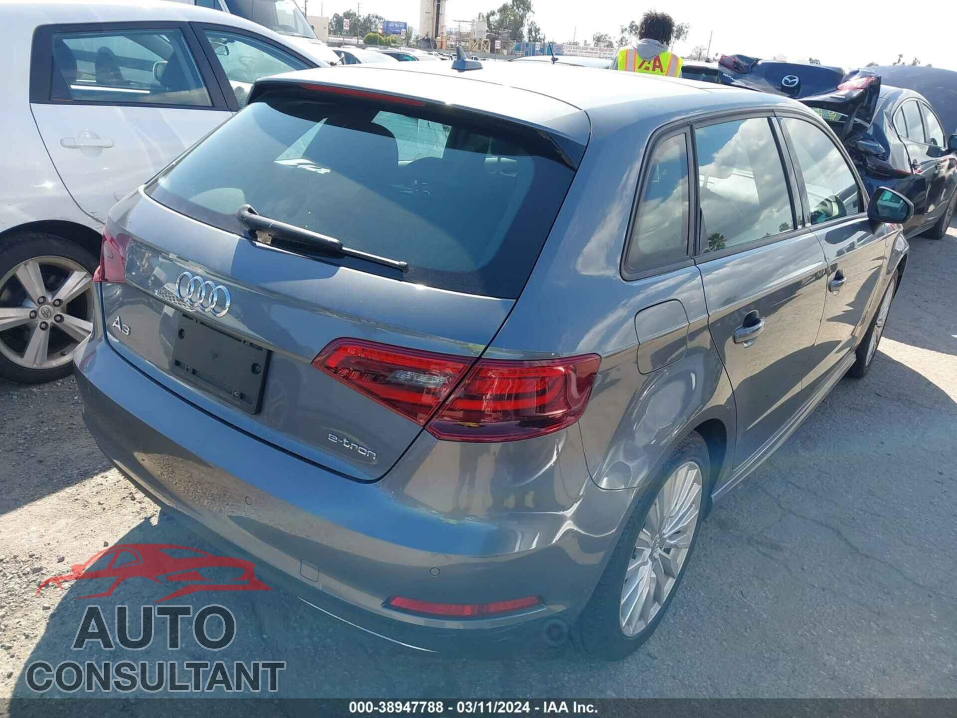 AUDI A3 2016 - WAUUPBFF2GA131470