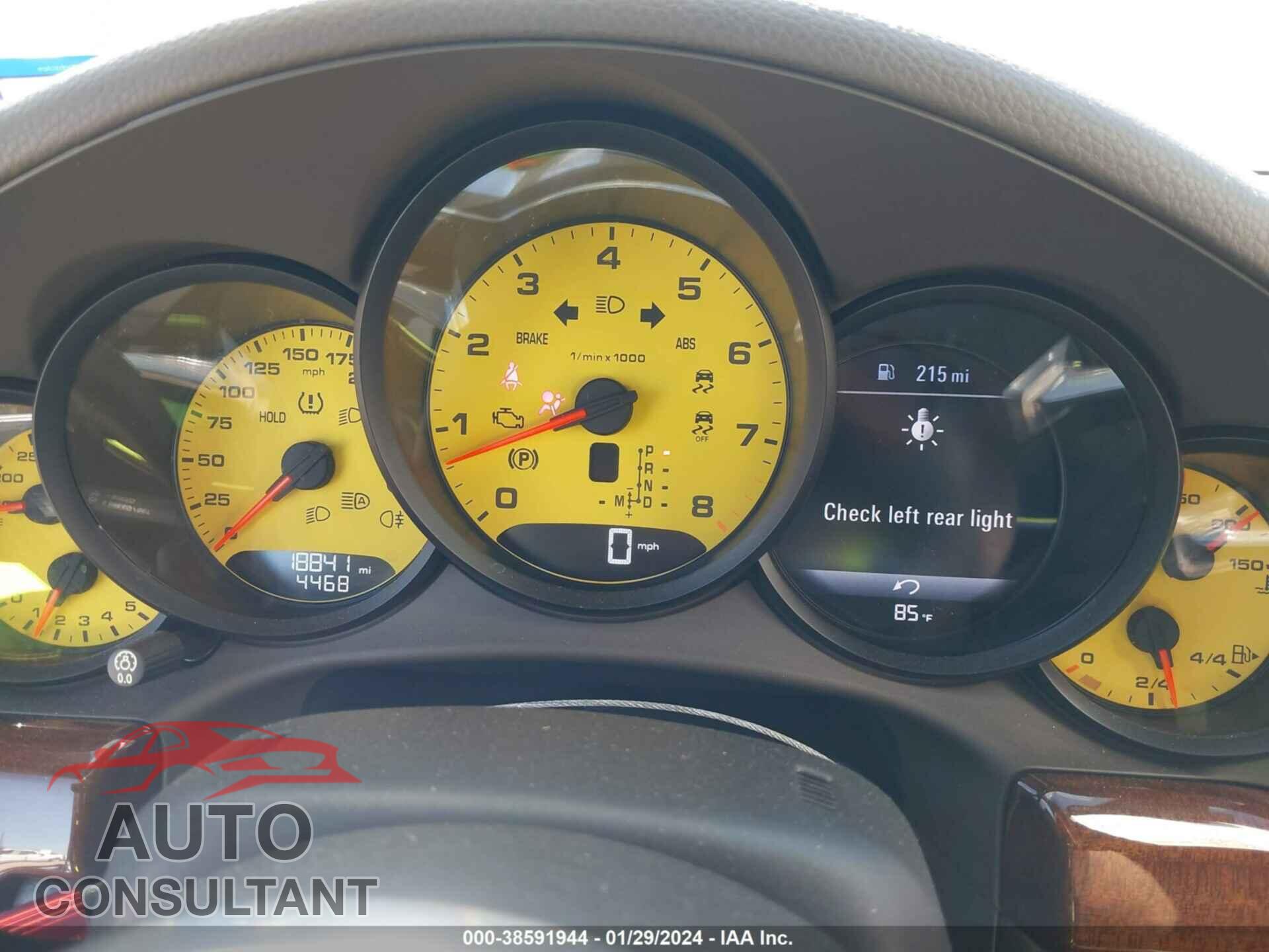 PORSCHE 911 2018 - WP0AA2A95JS106136