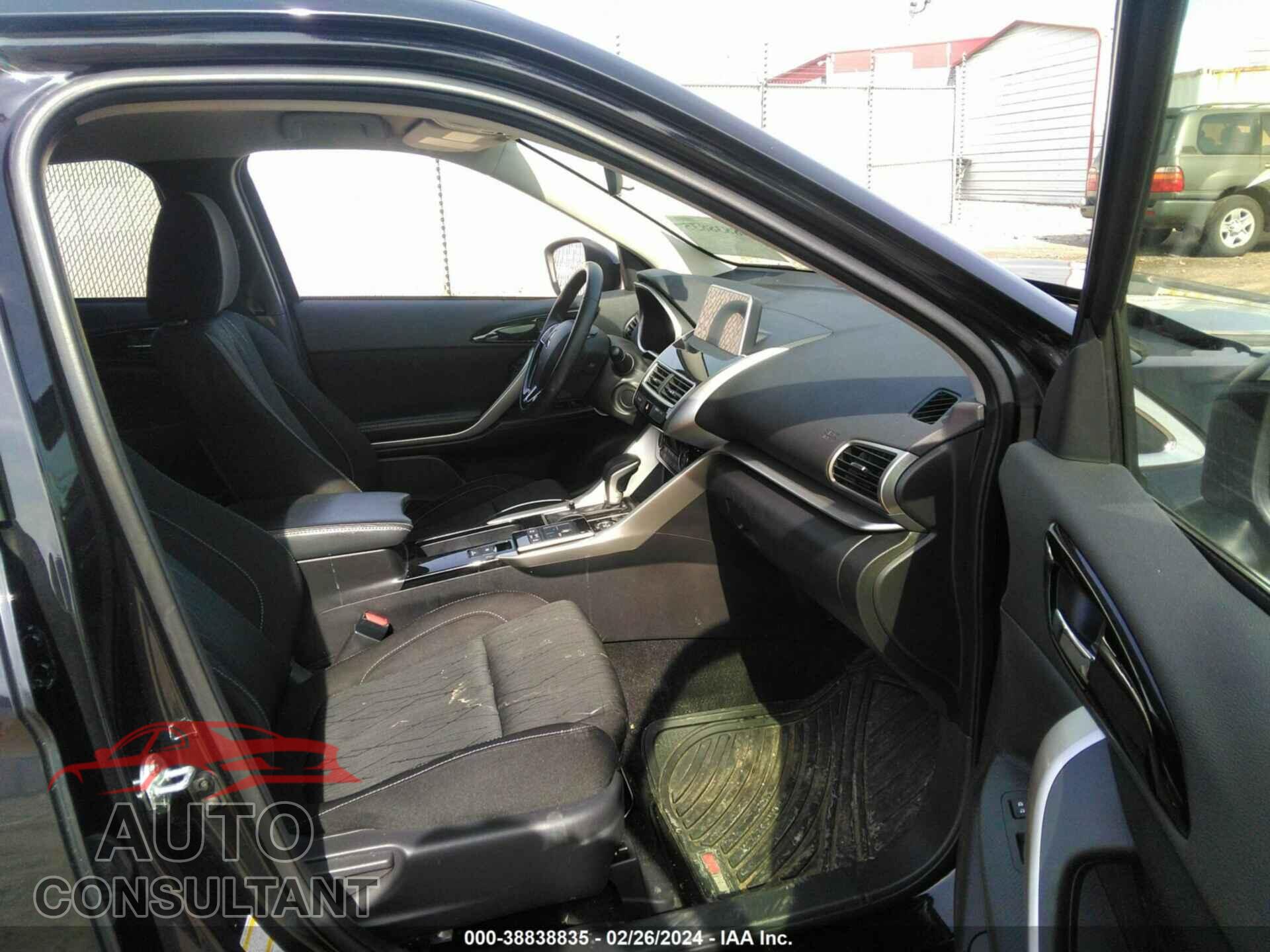 MITSUBISHI ECLIPSE CROSS 2019 - JA4AT5AA1KZ002414
