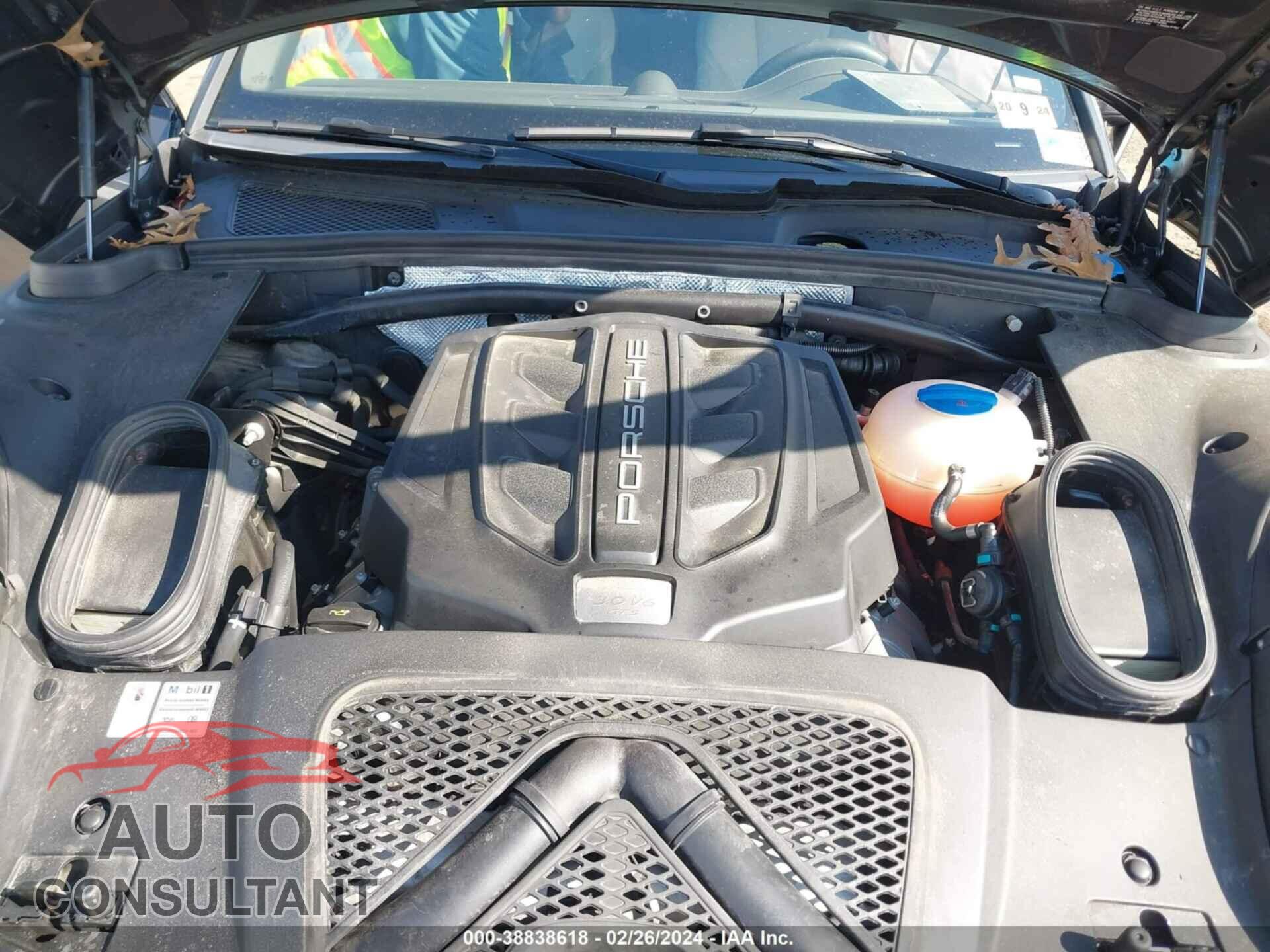 PORSCHE MACAN 2017 - WP1AG2A52HLB55891