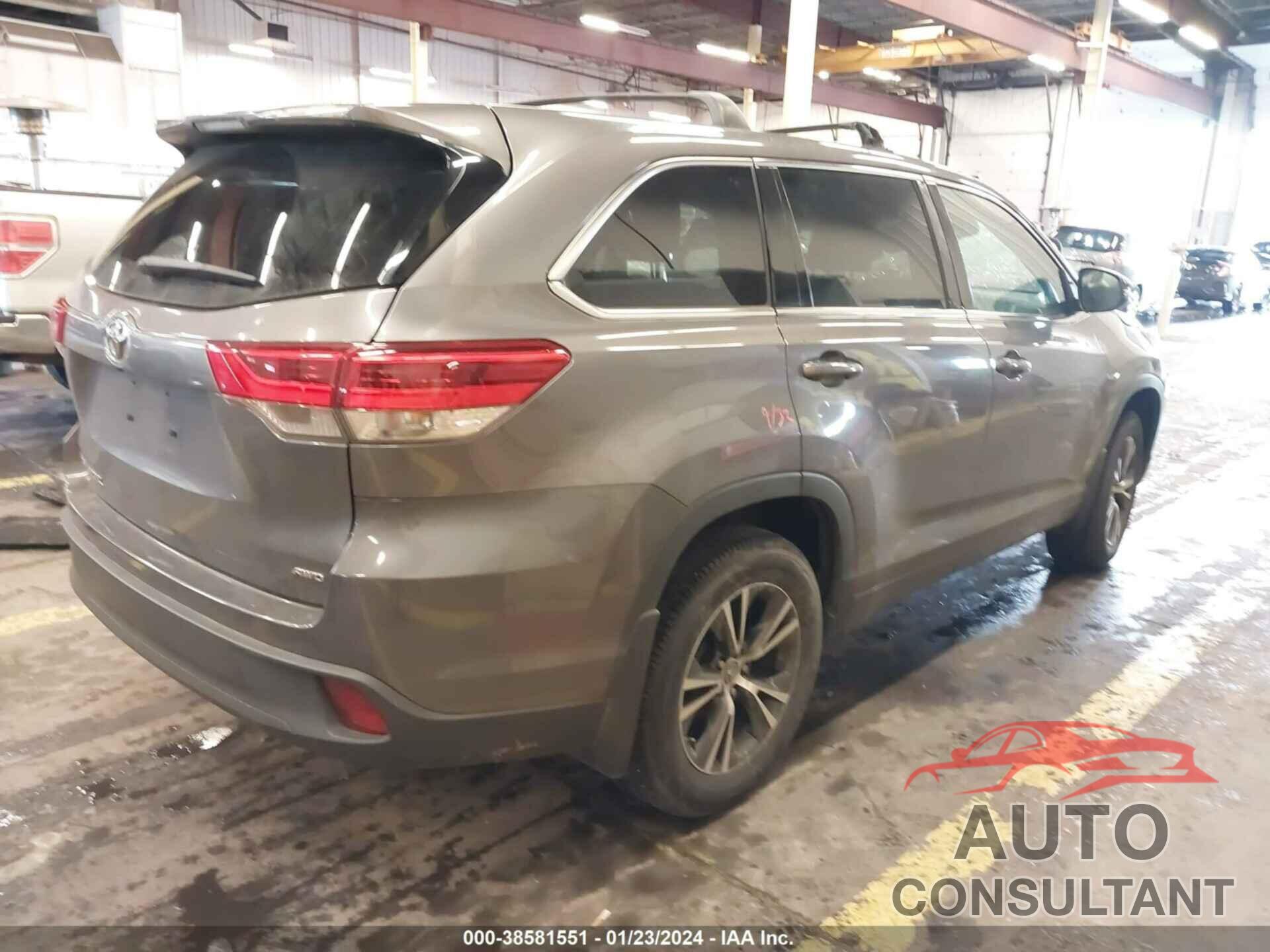 TOYOTA HIGHLANDER 2017 - 5TDBZRFH6HS471580