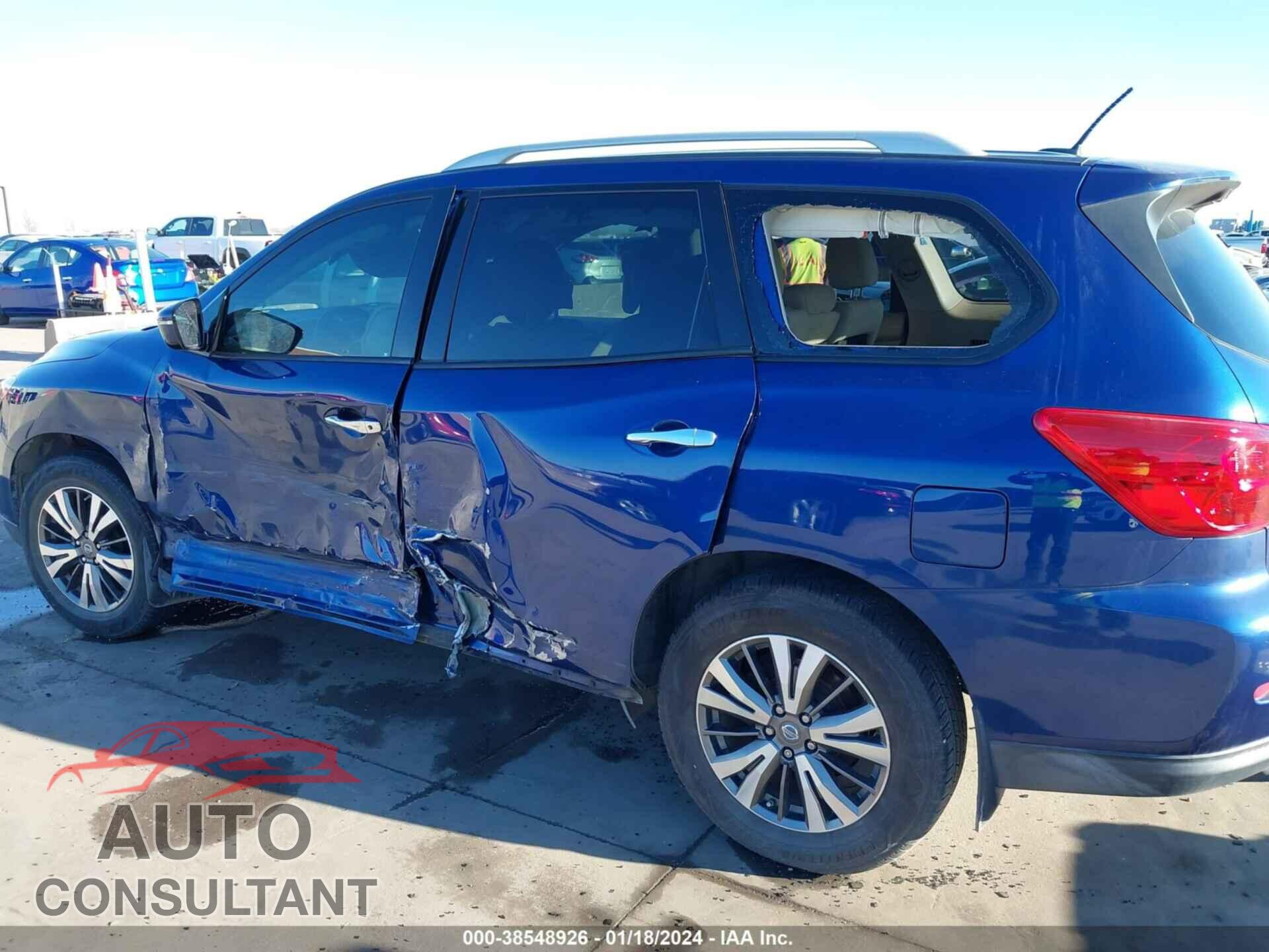 NISSAN PATHFINDER 2017 - 5N1DR2MN8HC684942