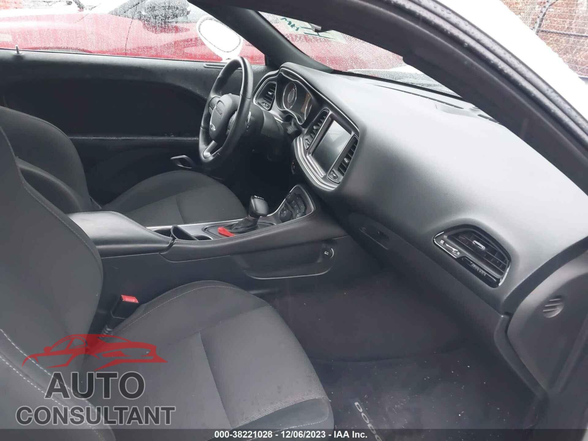 DODGE CHALLENGER 2016 - 2C3CDZBT3GH102352