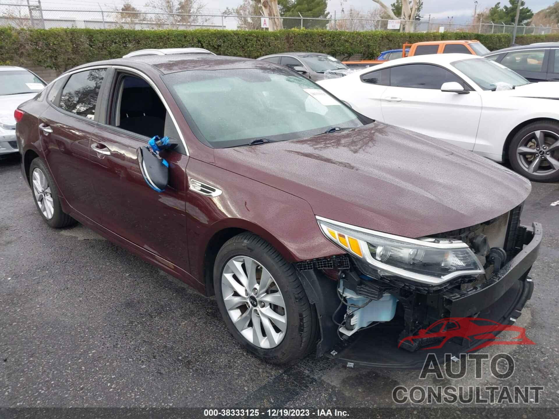 KIA OPTIMA 2018 - 5XXGT4L32JG261147