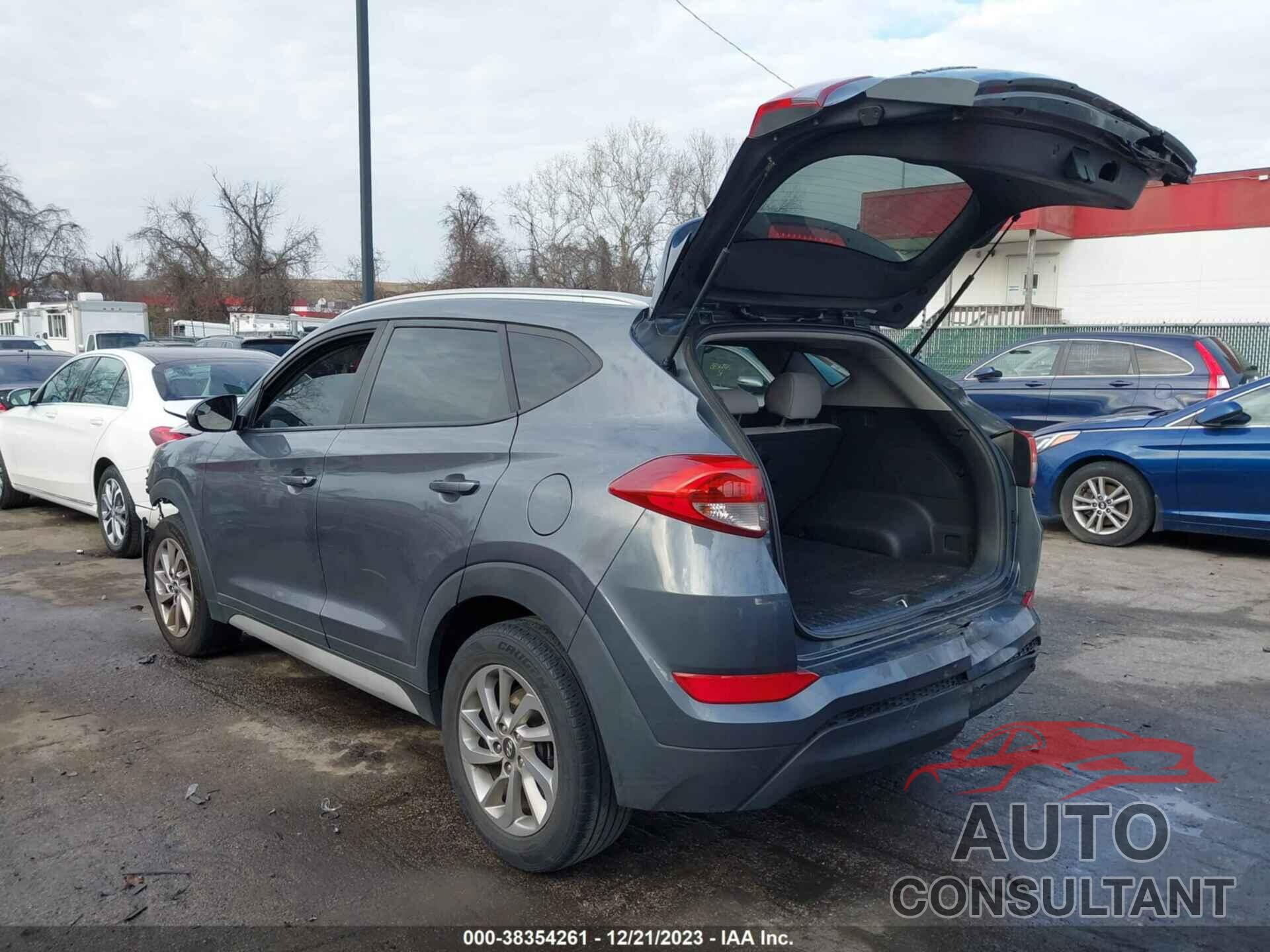 HYUNDAI TUCSON 2018 - KM8J3CA44JU741997