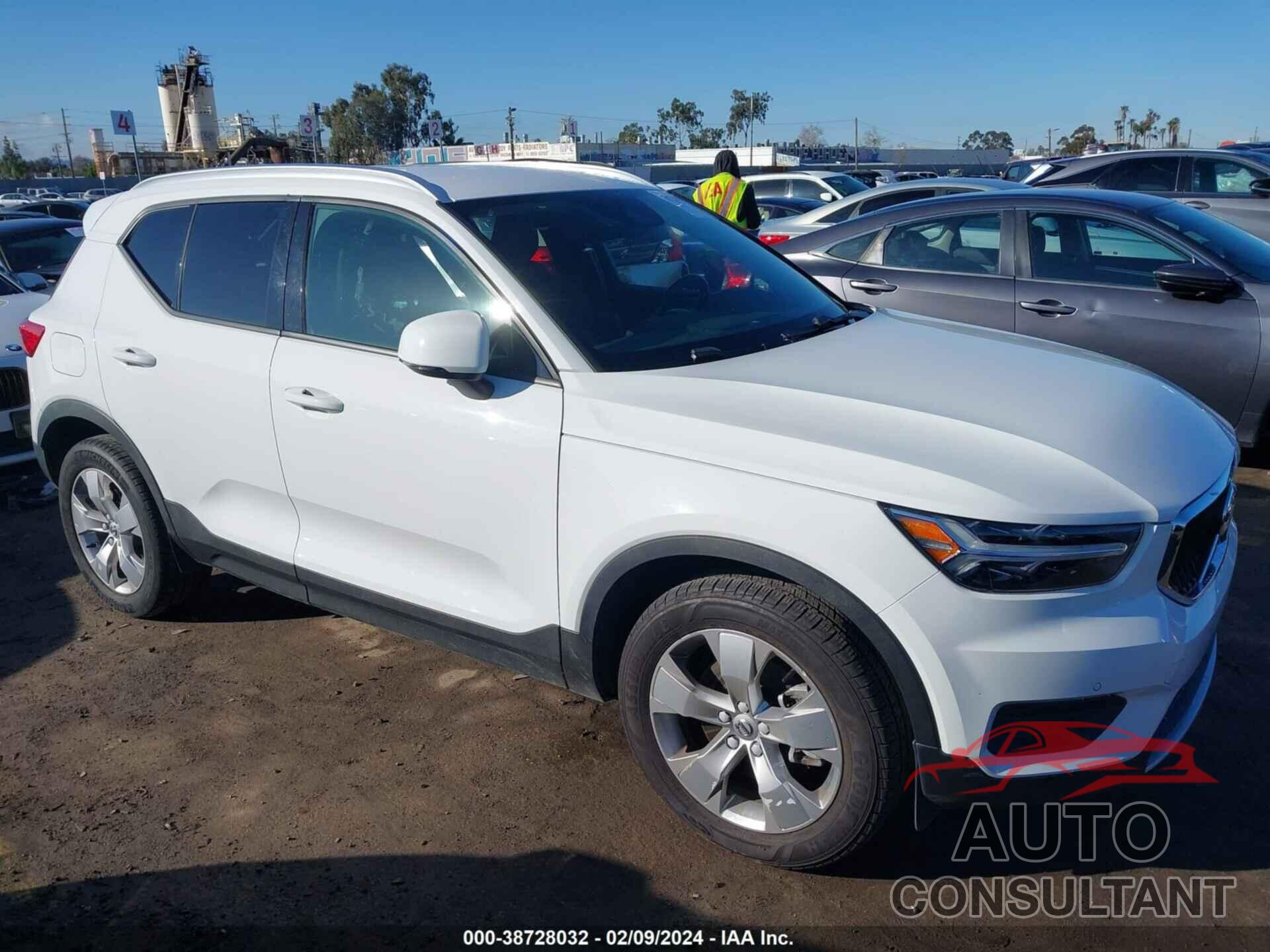 VOLVO XC40 2020 - YV4AC2HK2L2209226