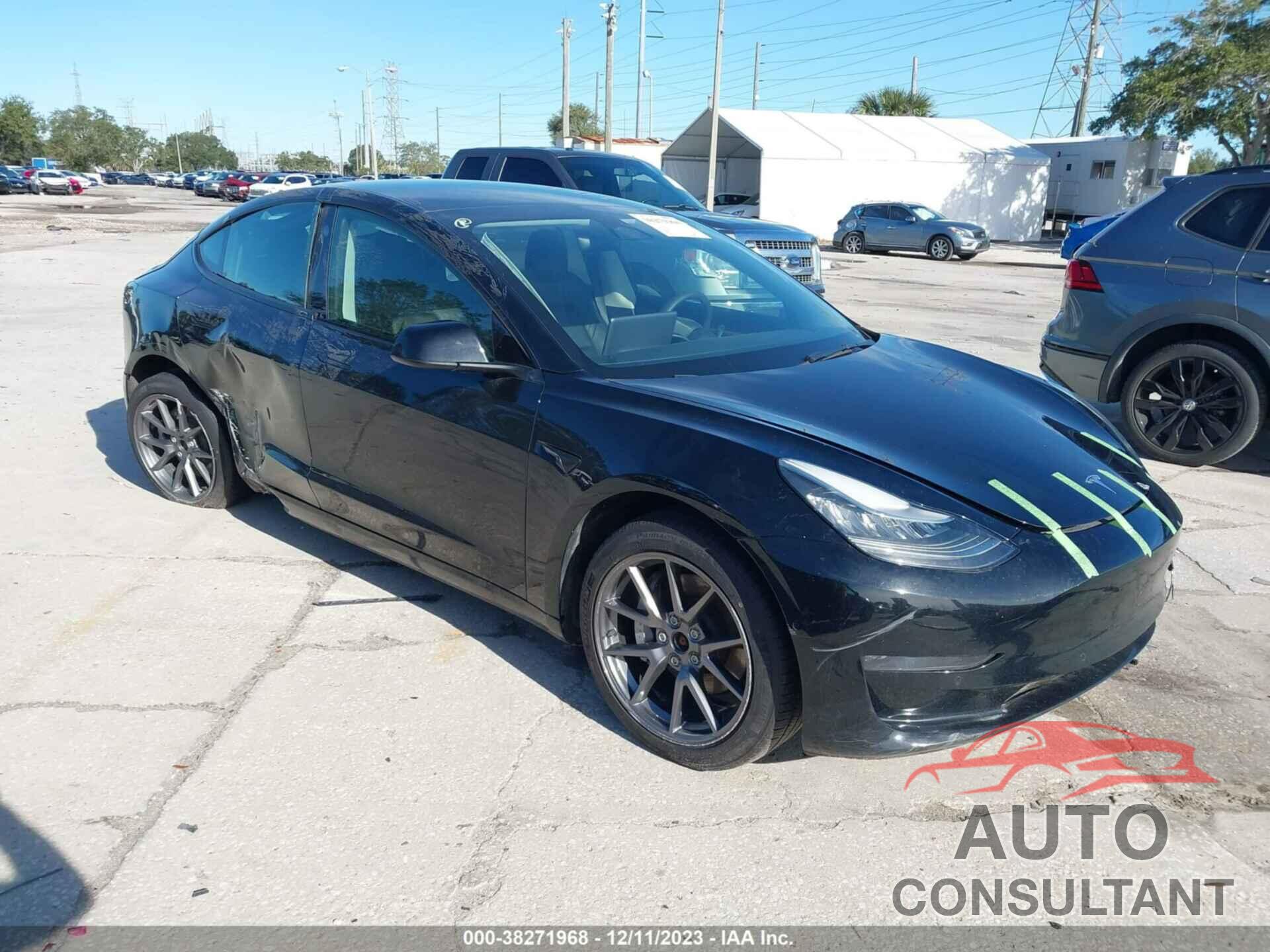 TESLA MODEL 3 2022 - 5YJ3E1EB8NF328273