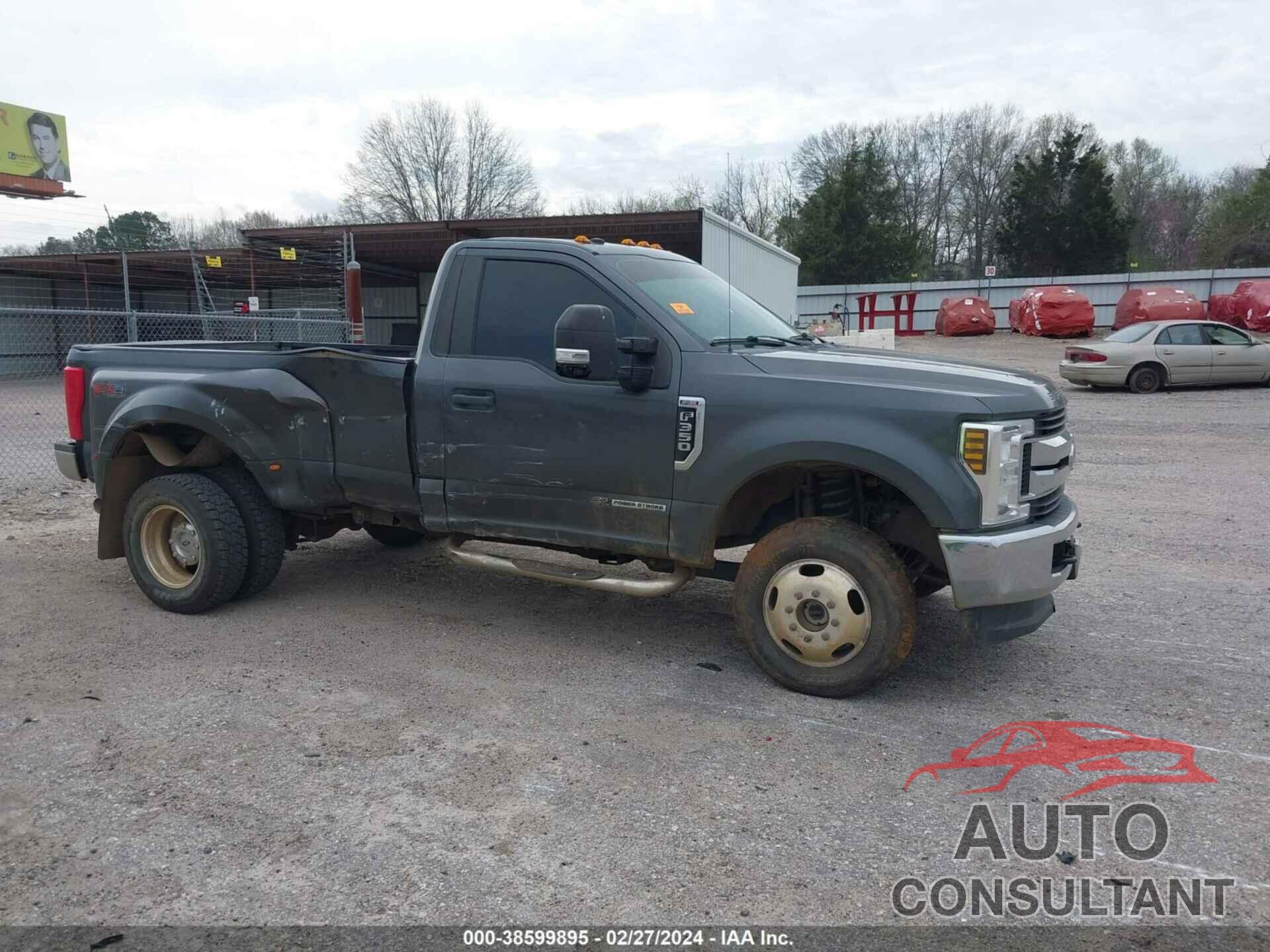 FORD F-350 2019 - 1FTRF3DTXKEG41089