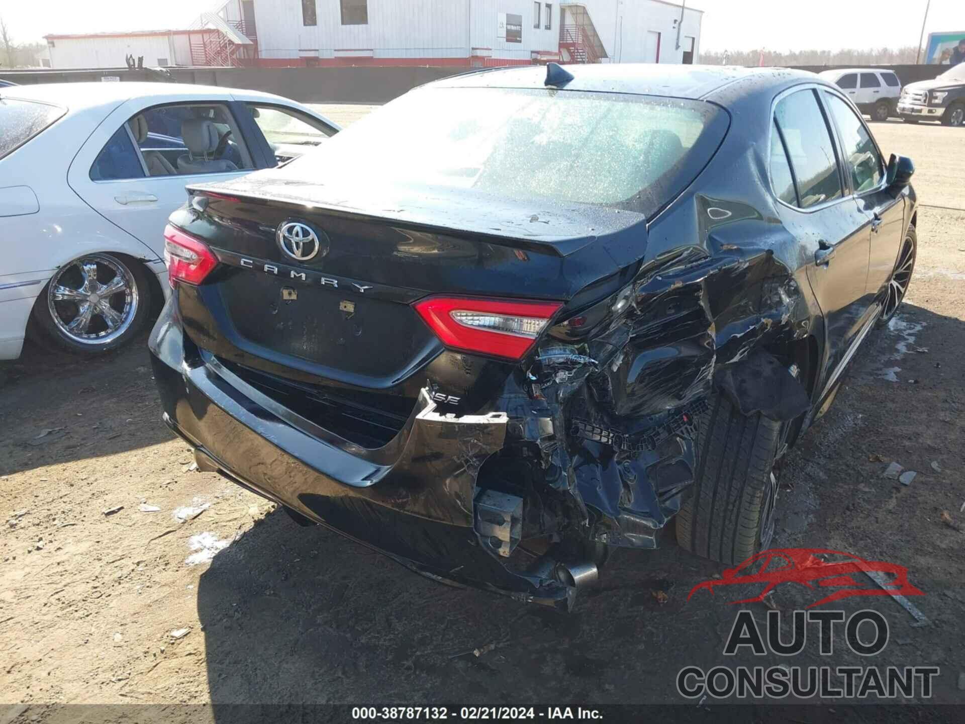 TOYOTA CAMRY 2019 - 4T1B11HK2KU734518