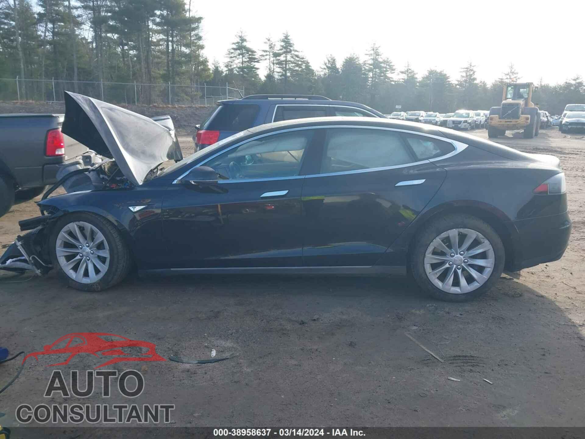 TESLA MODEL S 2016 - 5YJSA1E26GF136909