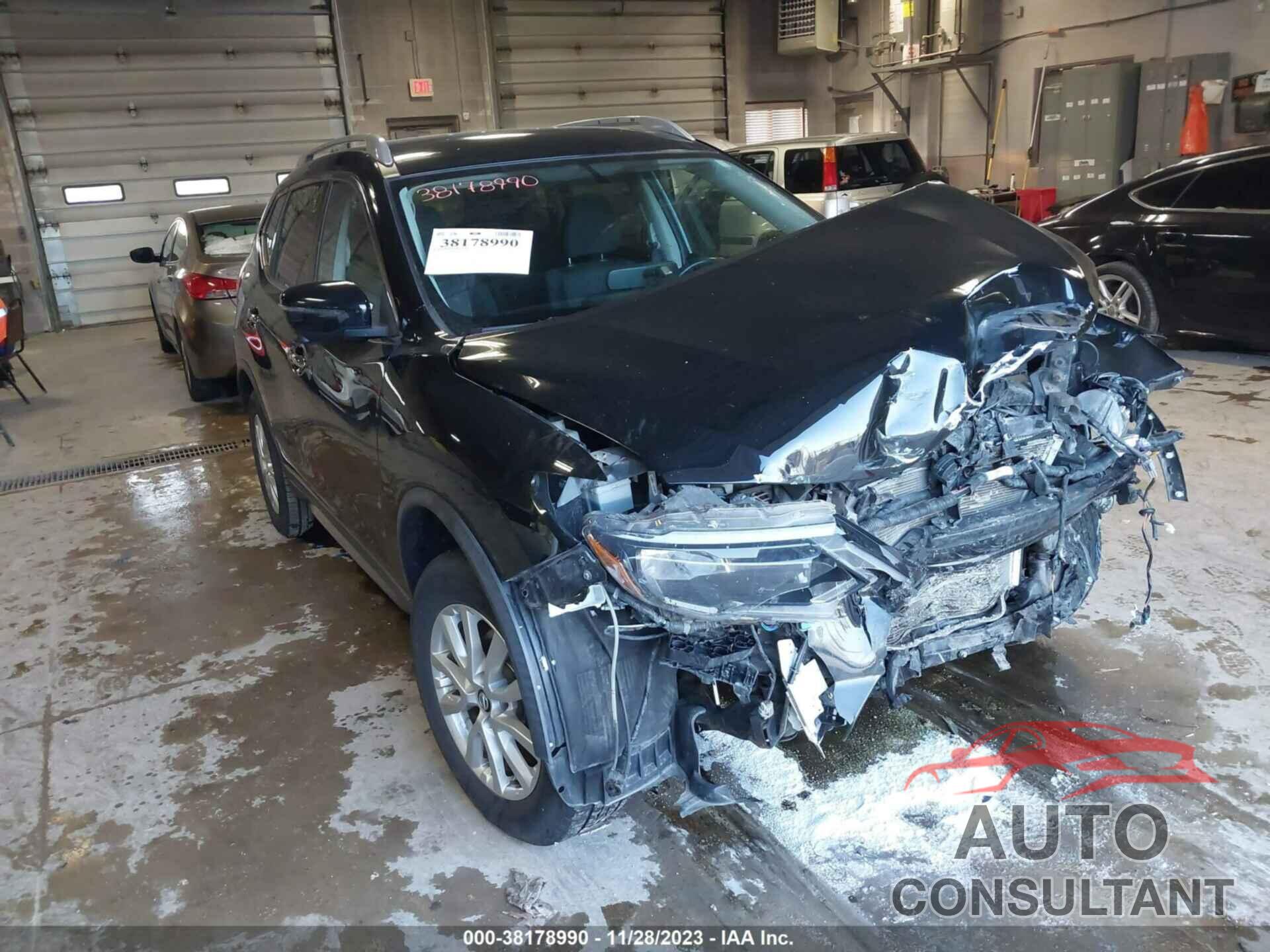 NISSAN ROGUE 2018 - KNMAT2MV1JP505549