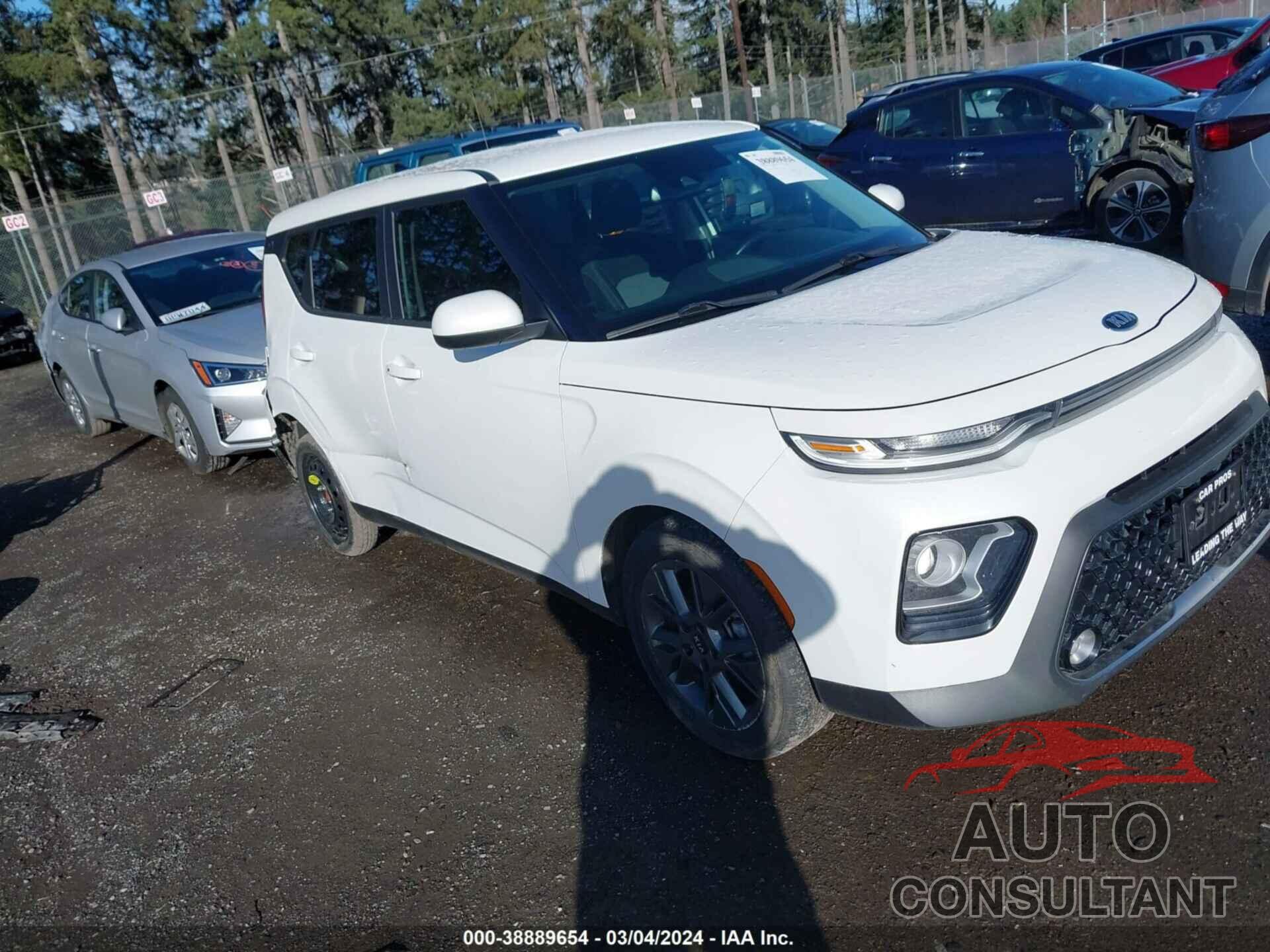 KIA SOUL 2020 - KNDJ33AU6L7085291