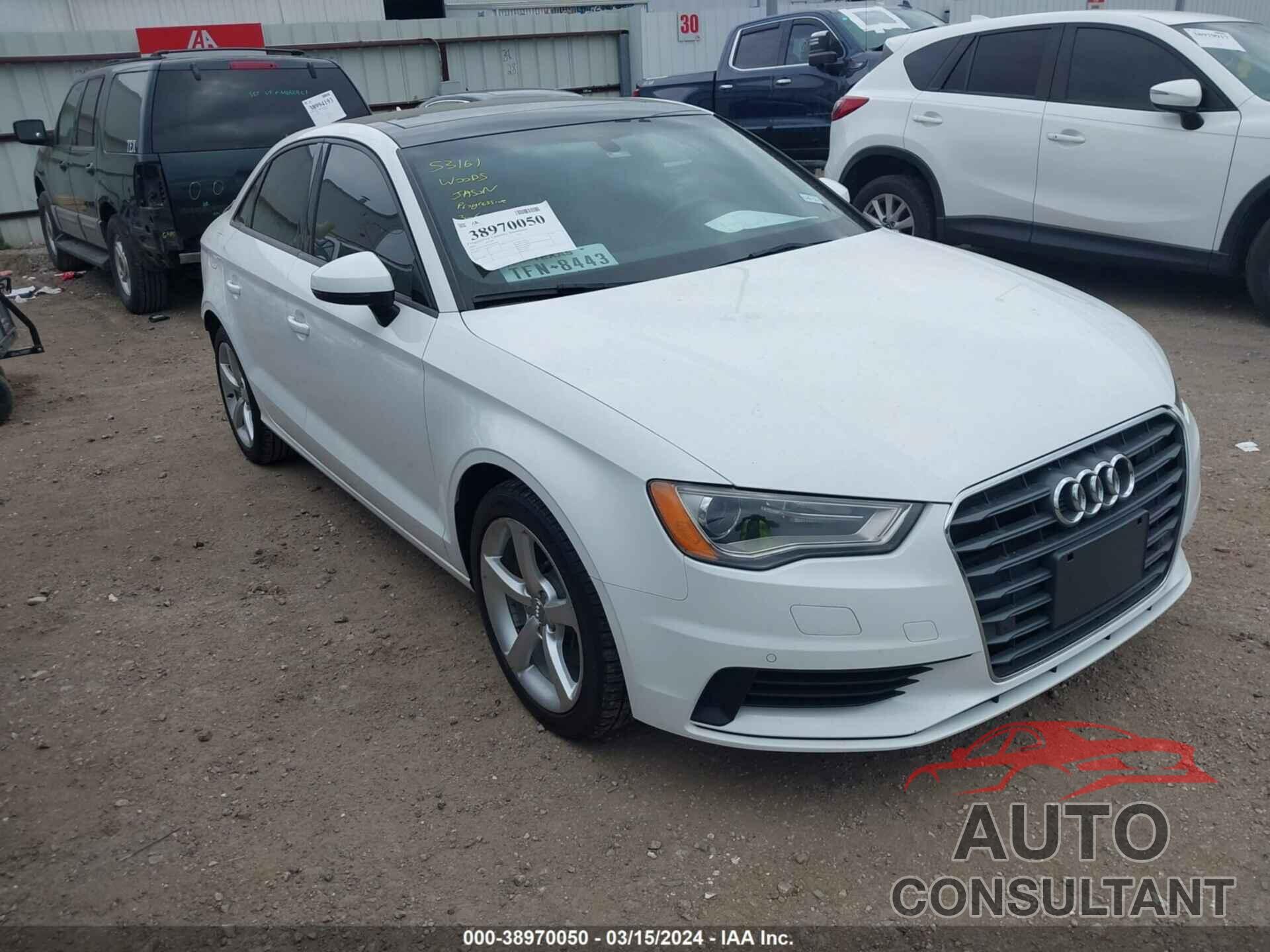 AUDI A3 2016 - WAUA7GFF1G1065882