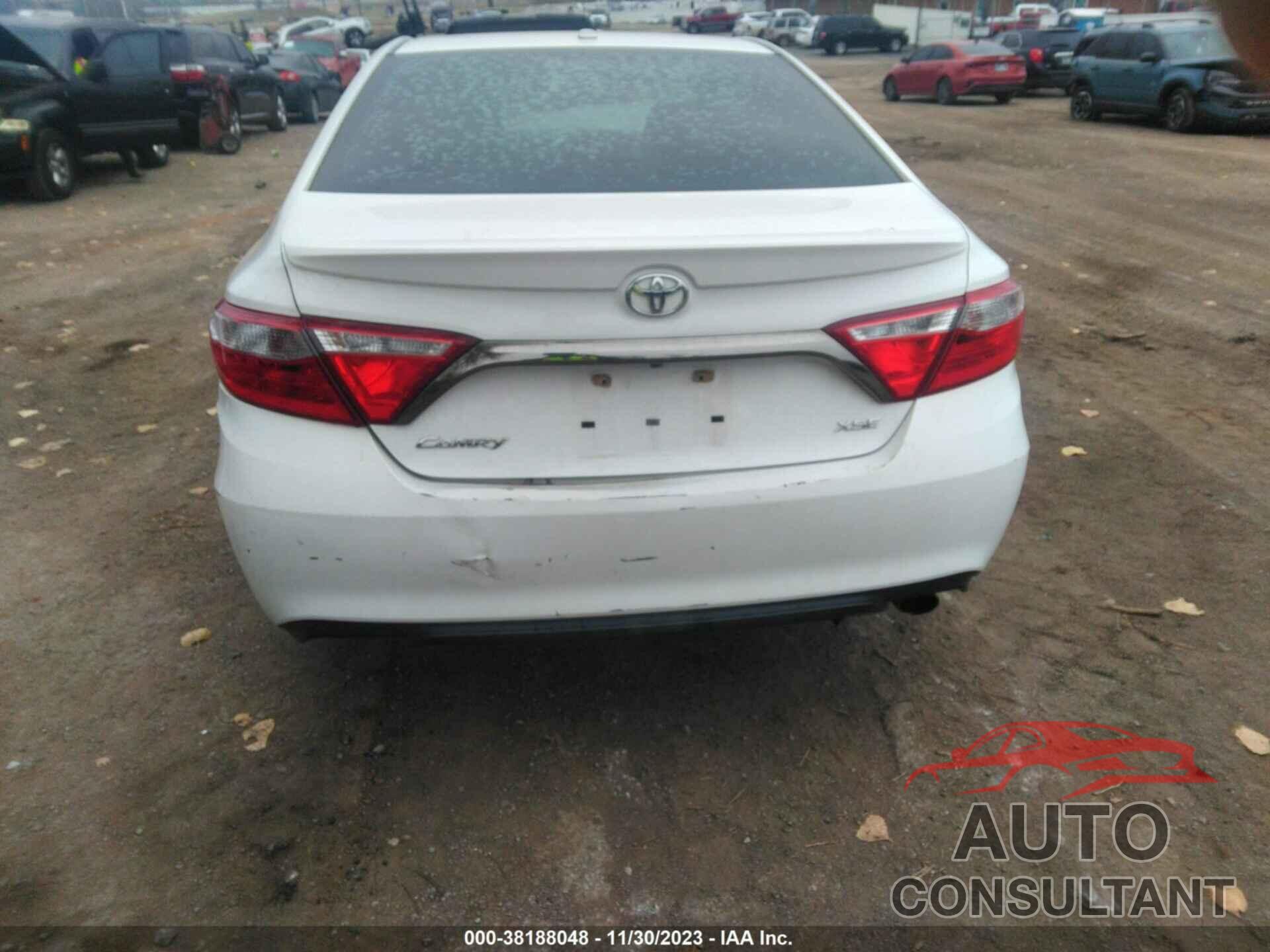 TOYOTA CAMRY 2016 - 4T1BF1FK2GU183597